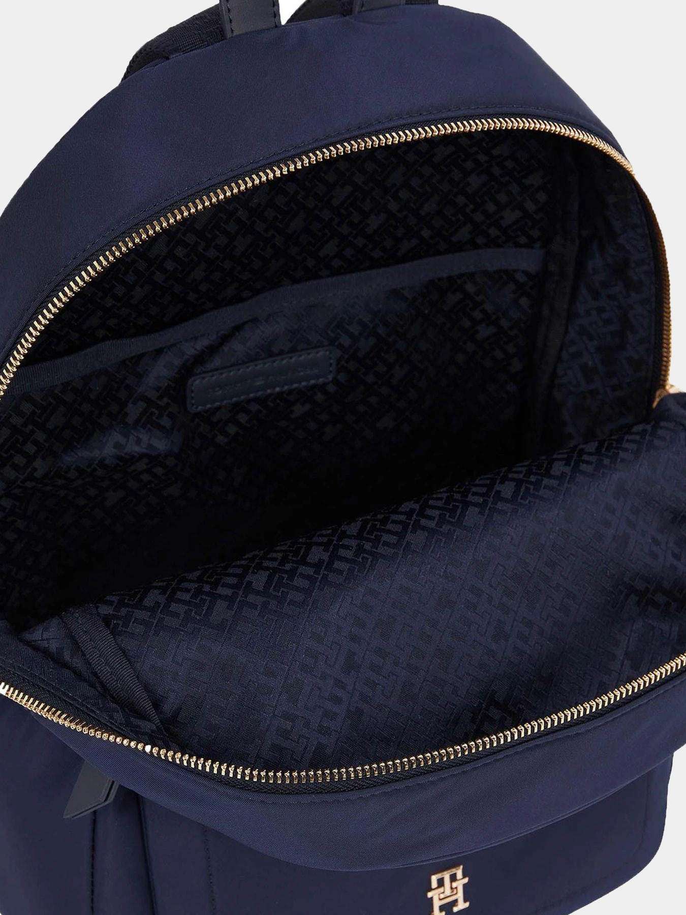 Рюкзаки Tommy Hilfiger модель AW0AW16871-DW6 Рюкзаки Tommy Hilfiger модель AW0AW16871-DW6 Фото