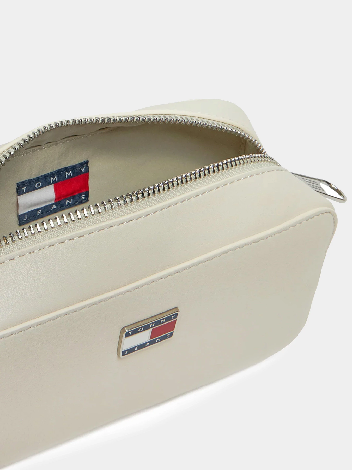 Сумки Tommy Hilfiger модель AW0AW16961-ACG Сумки Tommy Hilfiger модель AW0AW16961-ACG Фото
