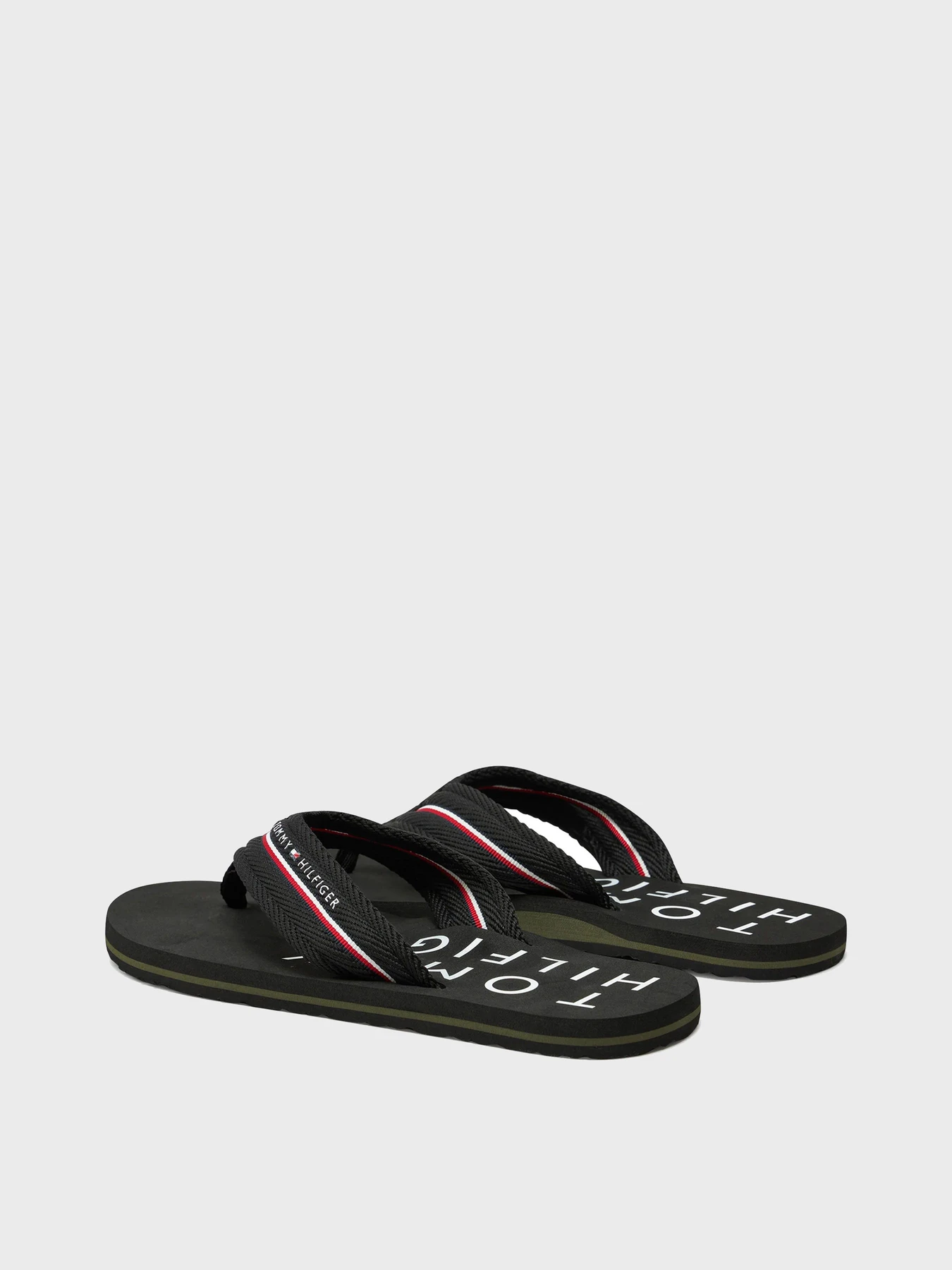Шлёпанцы Tommy Hilfiger модель FM0FM05340-BDS Шлёпанцы Tommy Hilfiger модель FM0FM05340-BDS Фото