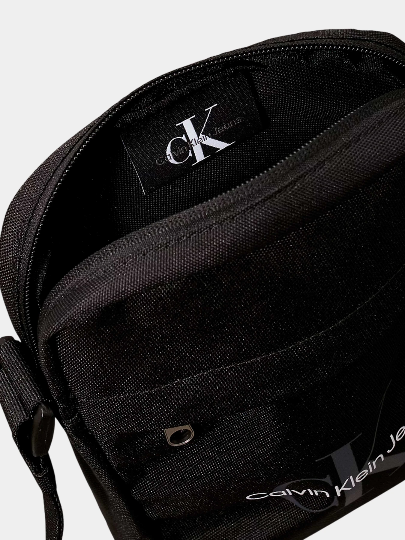 Сумки Calvin Klein модель K50K512011-BEH Сумки Calvin Klein модель K50K512011-BEH Фото