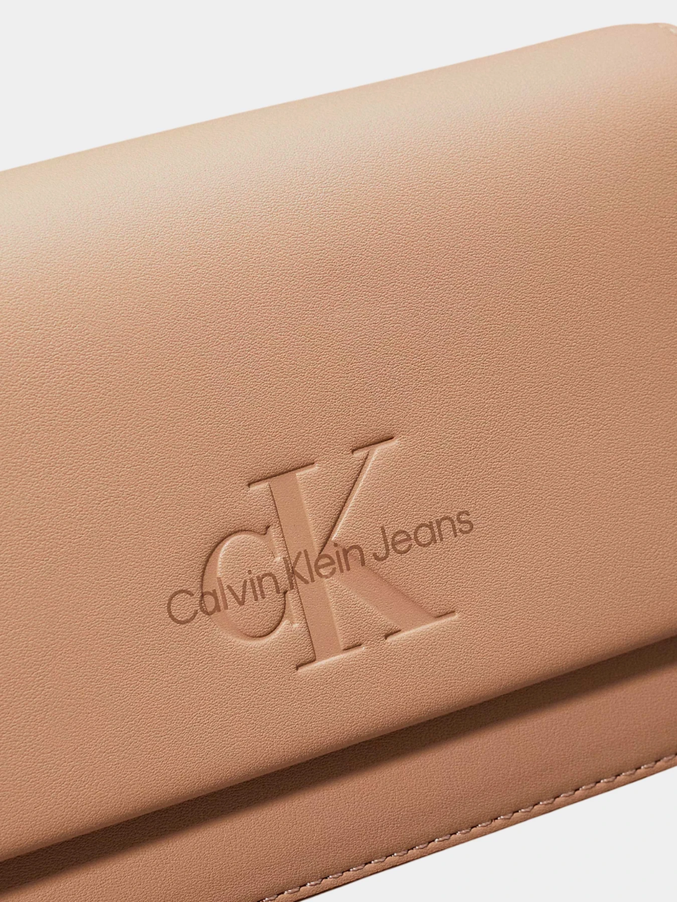 Сумки Calvin Klein модель K60K612375-PBF Сумки Calvin Klein модель K60K612375-PBF Фото
