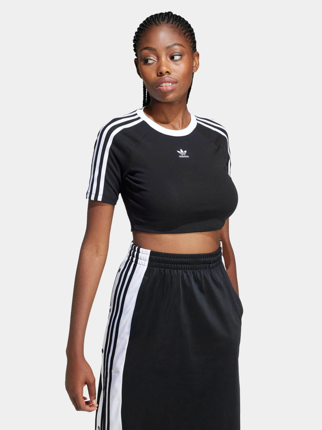 Футболки и поло Adidas модель IU2532 Футболки и поло Adidas модель IU2532 Фото