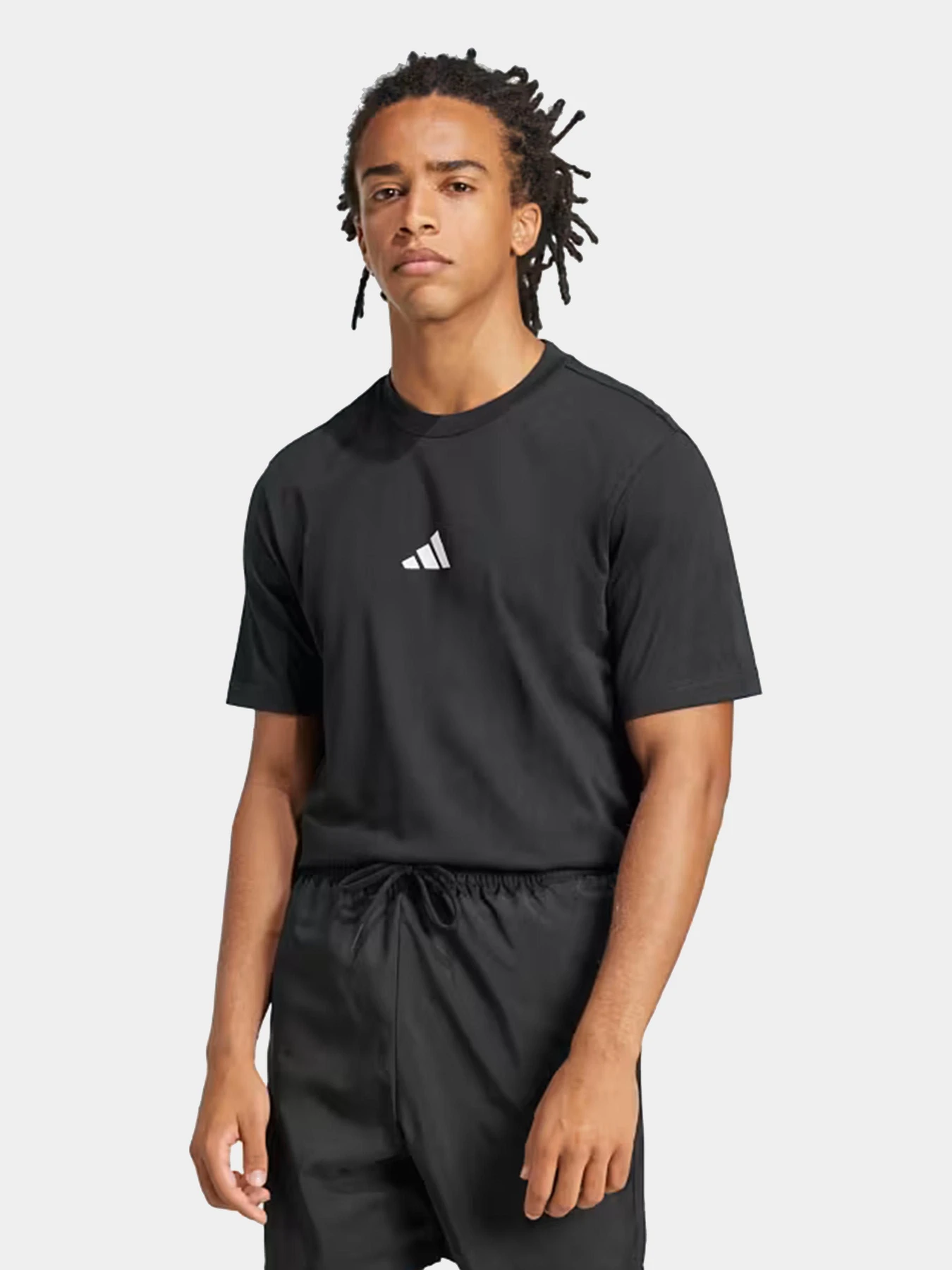 Футболки и поло Adidas модель JE9024 Футболки и поло Adidas модель JE9024 Фото