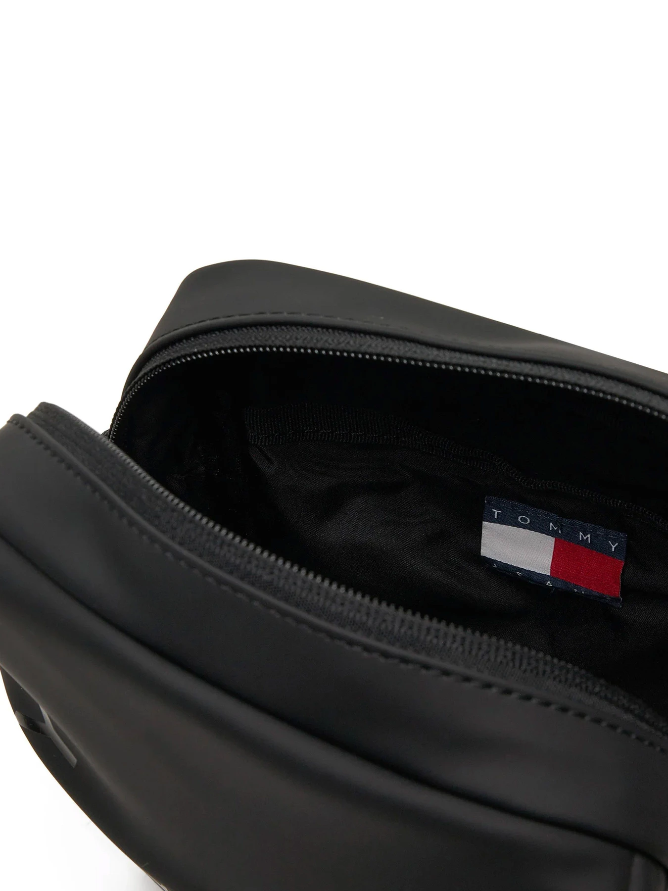 Сумки Tommy Hilfiger модель AM0AM12902-BDS Сумки Tommy Hilfiger модель AM0AM12902-BDS Фото