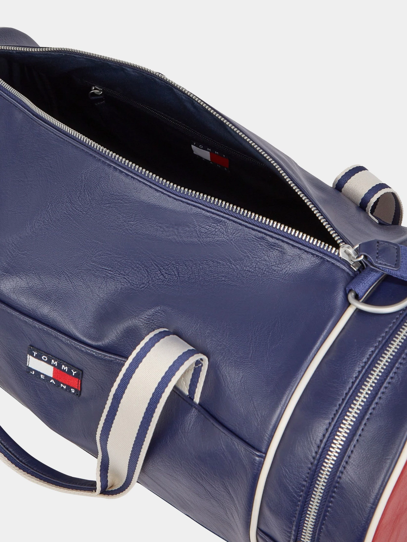 Сумки Tommy Hilfiger модель AM0AM13344-DY4 Сумки Tommy Hilfiger модель AM0AM13344-DY4 Фото