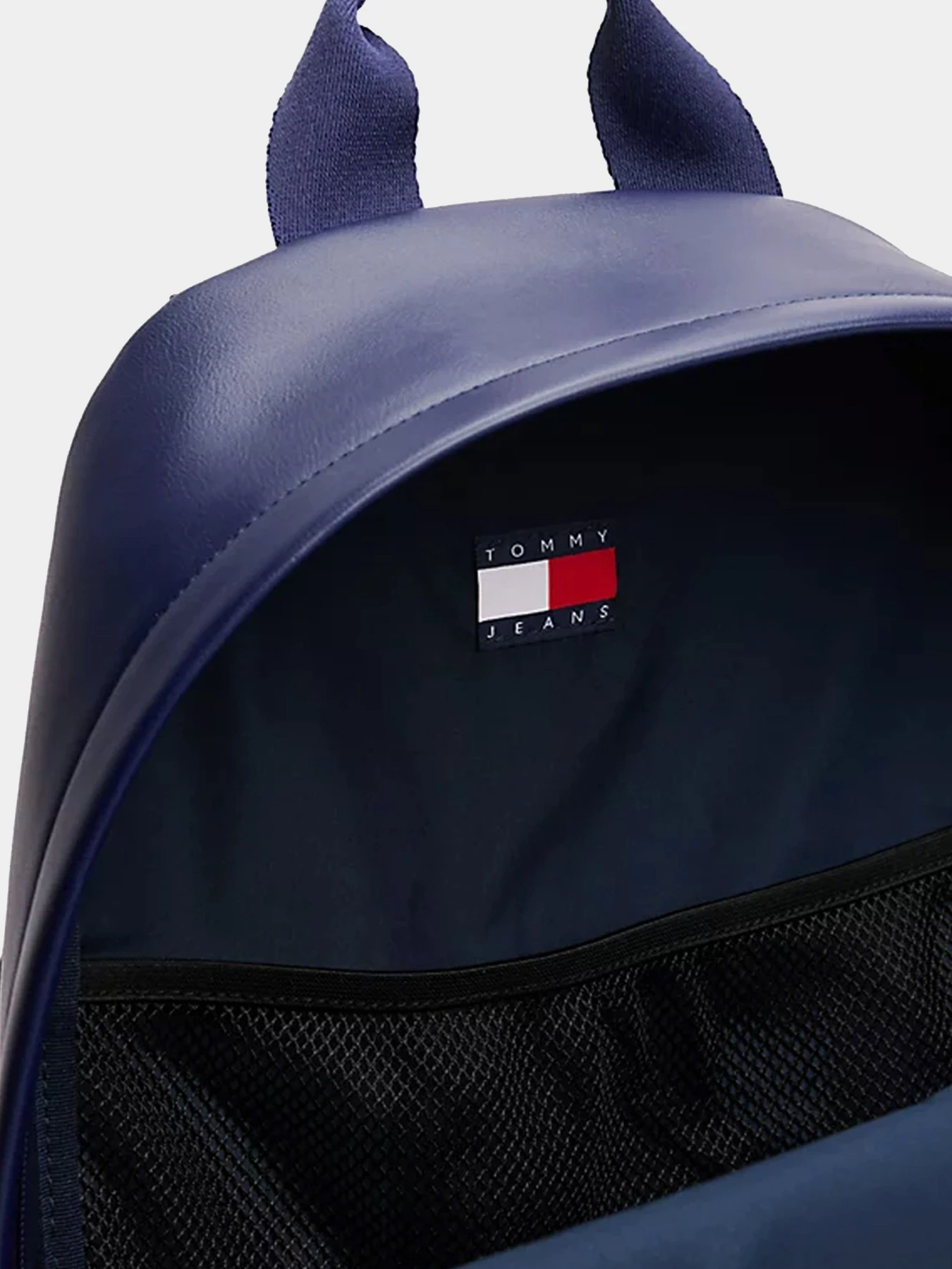 Рюкзаки Tommy Hilfiger модель AM0AM13317-C1G Рюкзаки Tommy Hilfiger модель AM0AM13317-C1G Фото