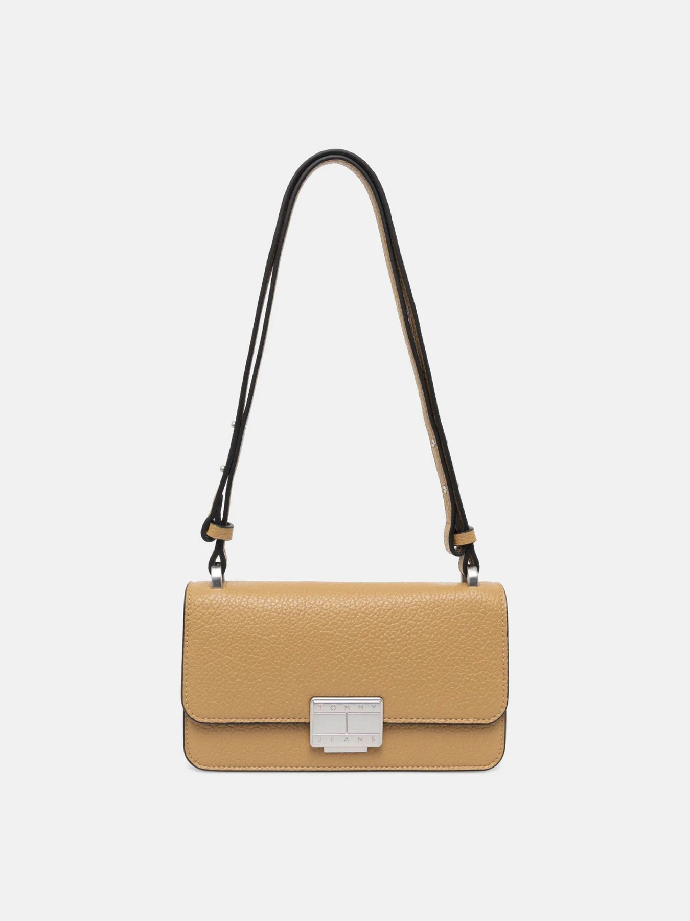 Сумки Tommy Hilfiger модель AW0AW16982-RBR Сумки Tommy Hilfiger модель AW0AW16982-RBR Фото