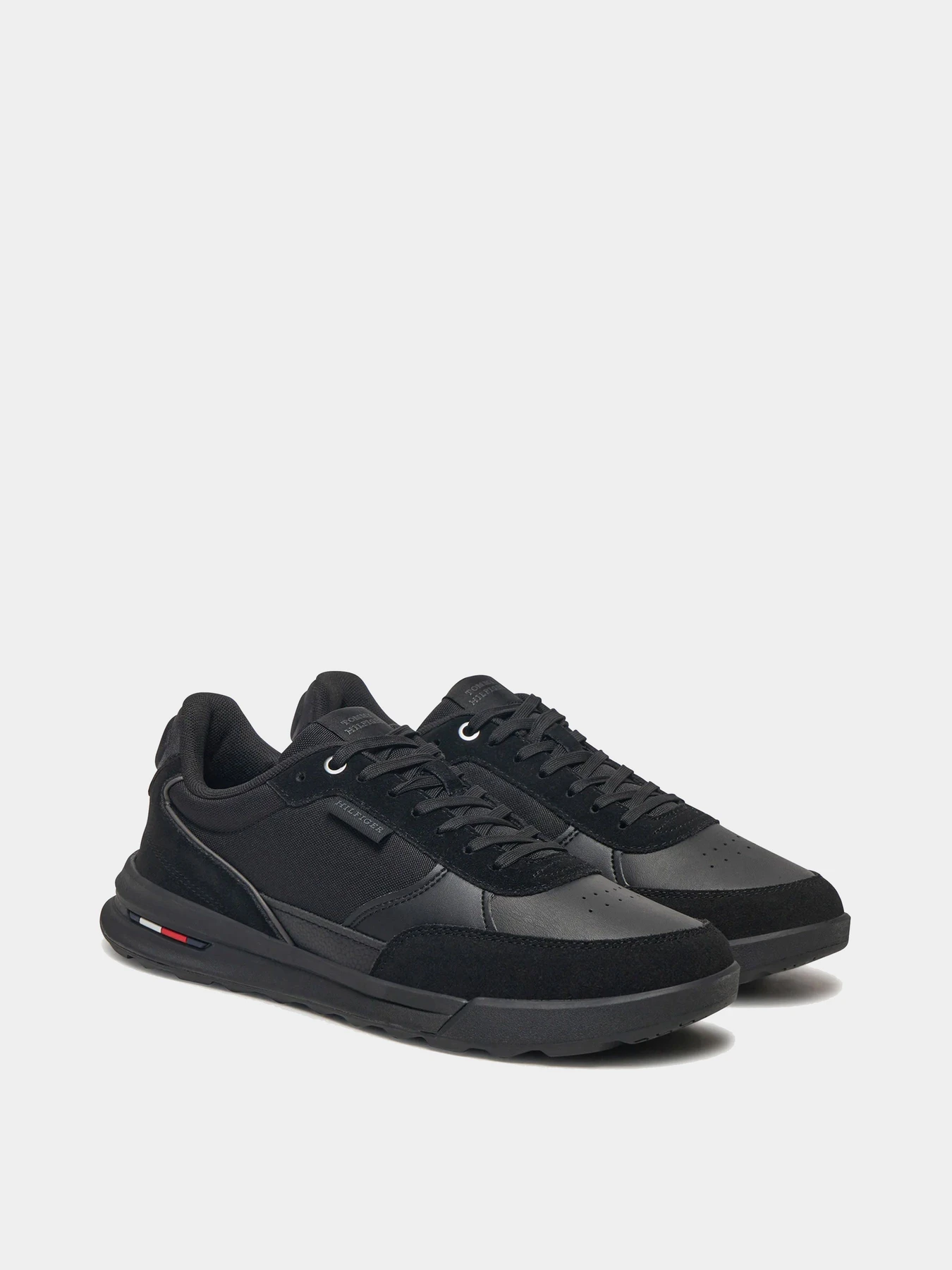 Кроссовки Tommy Hilfiger модель FM0FM05371-BDS Кроссовки Tommy Hilfiger модель FM0FM05371-BDS Фото