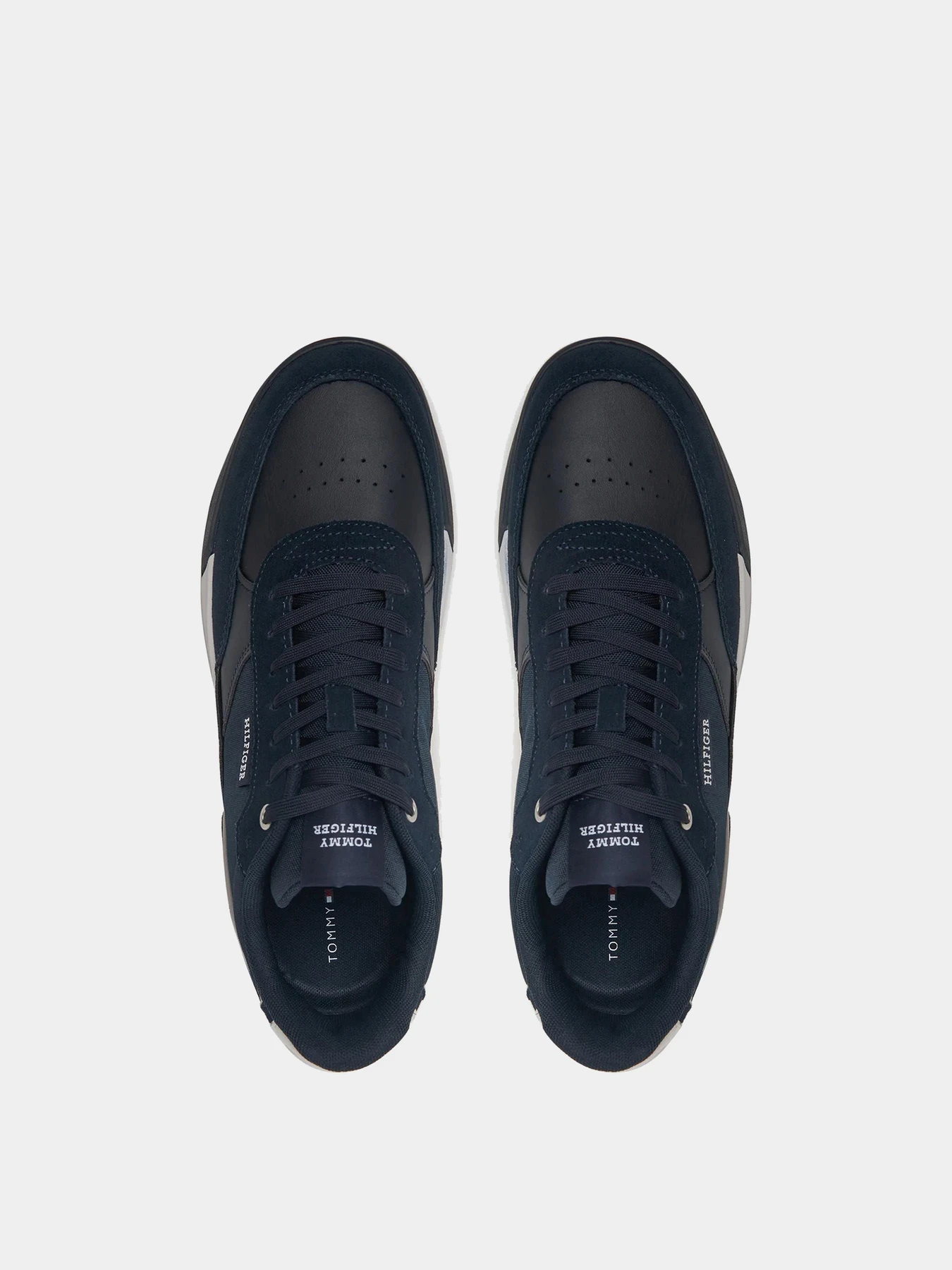 Кроссовки Tommy Hilfiger модель FM0FM05371-DW5 Кроссовки Tommy Hilfiger модель FM0FM05371-DW5 Фото