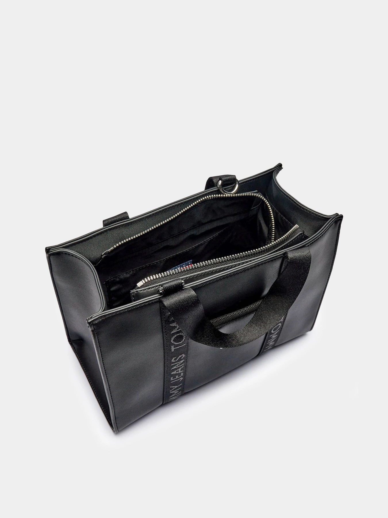 Сумки Tommy Hilfiger модель AW0AW16959-BDS Сумки Tommy Hilfiger модель AW0AW16959-BDS Фото