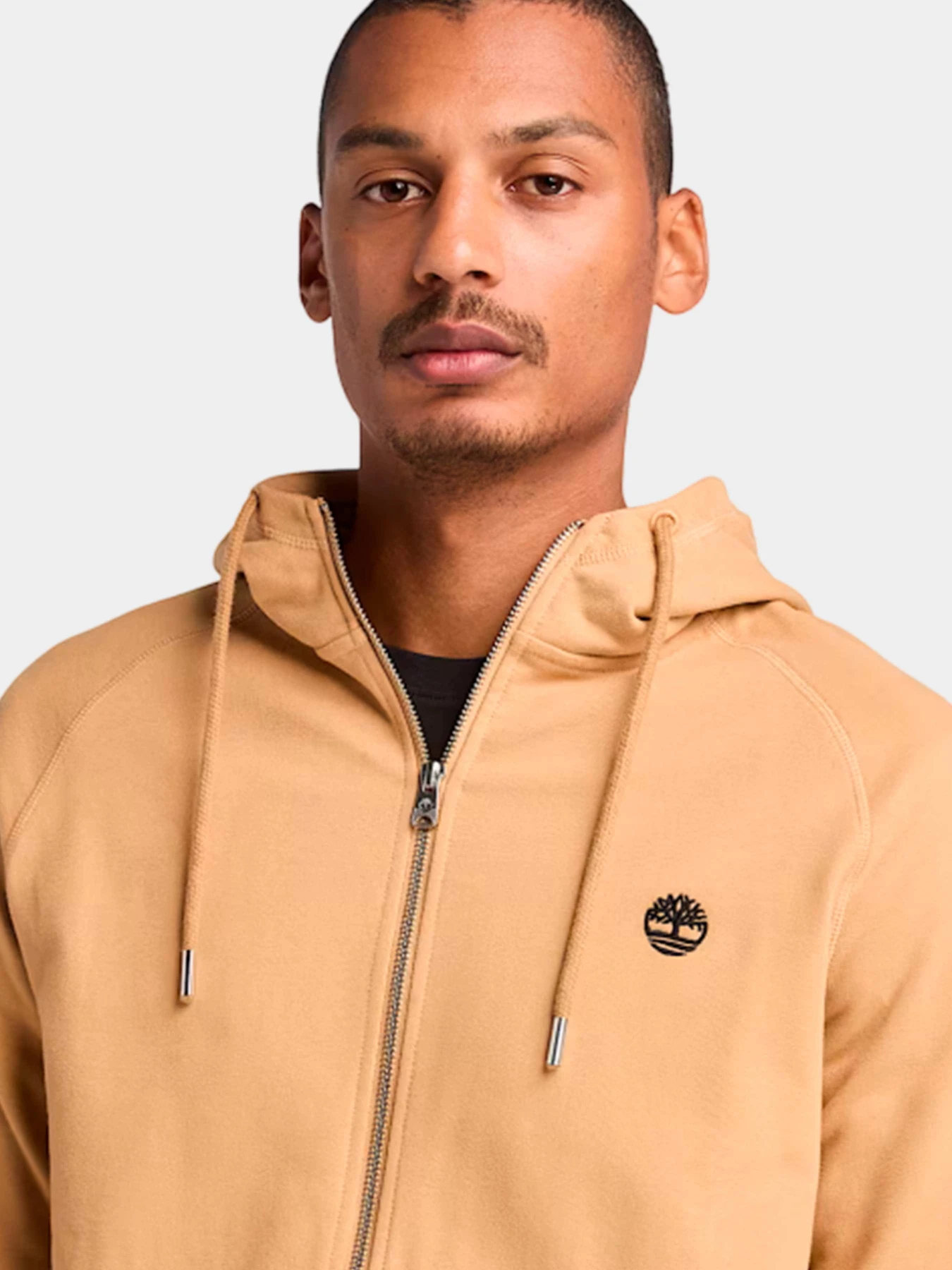 Худи и свитшоты Timberland модель TB0A2F6YEH3 Худи и свитшоты Timberland модель TB0A2F6YEH3 Фото