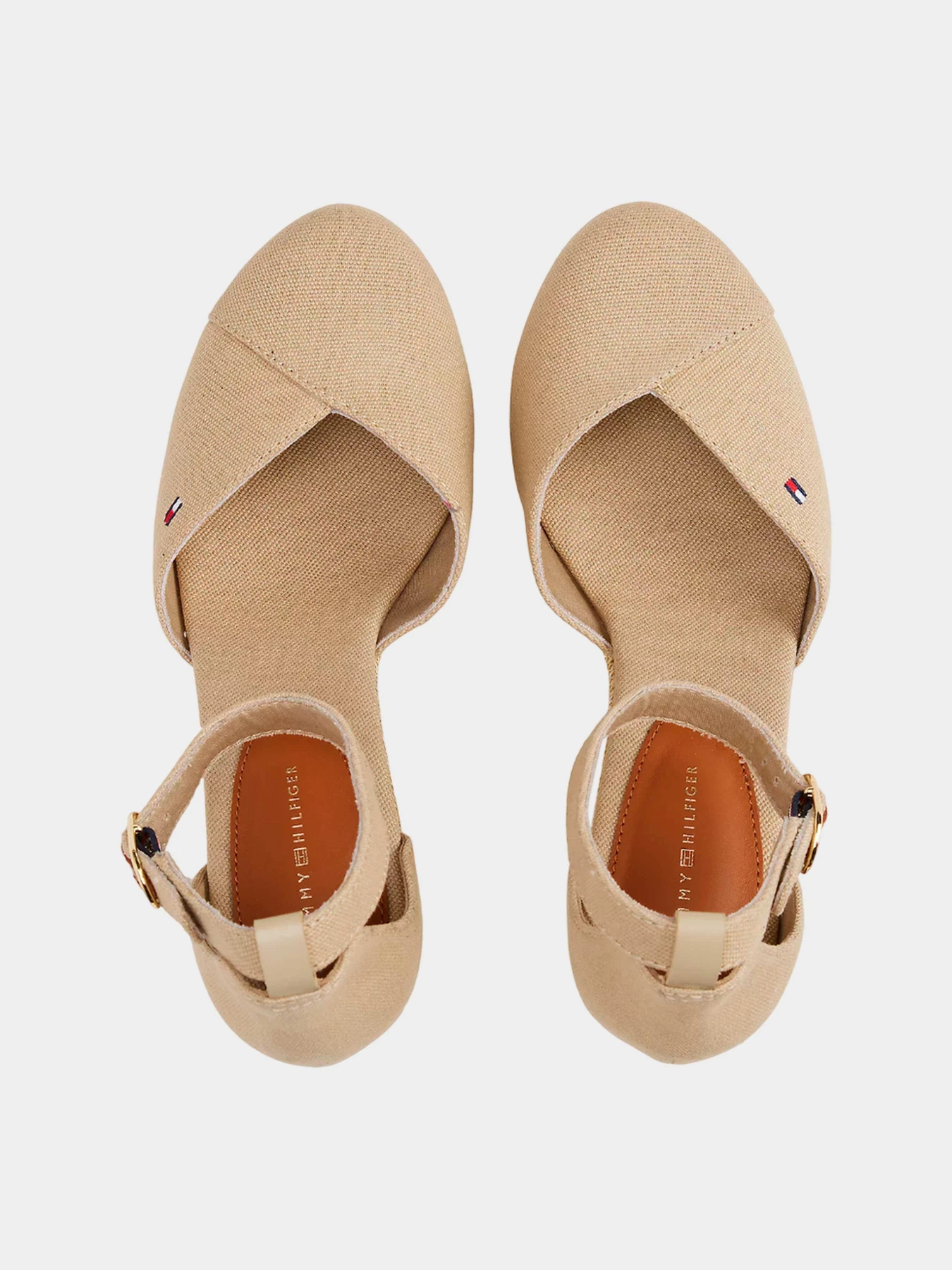 Босоножки Tommy Hilfiger модель FW0FW08494-ACC Босоножки Tommy Hilfiger модель FW0FW08494-ACC Фото