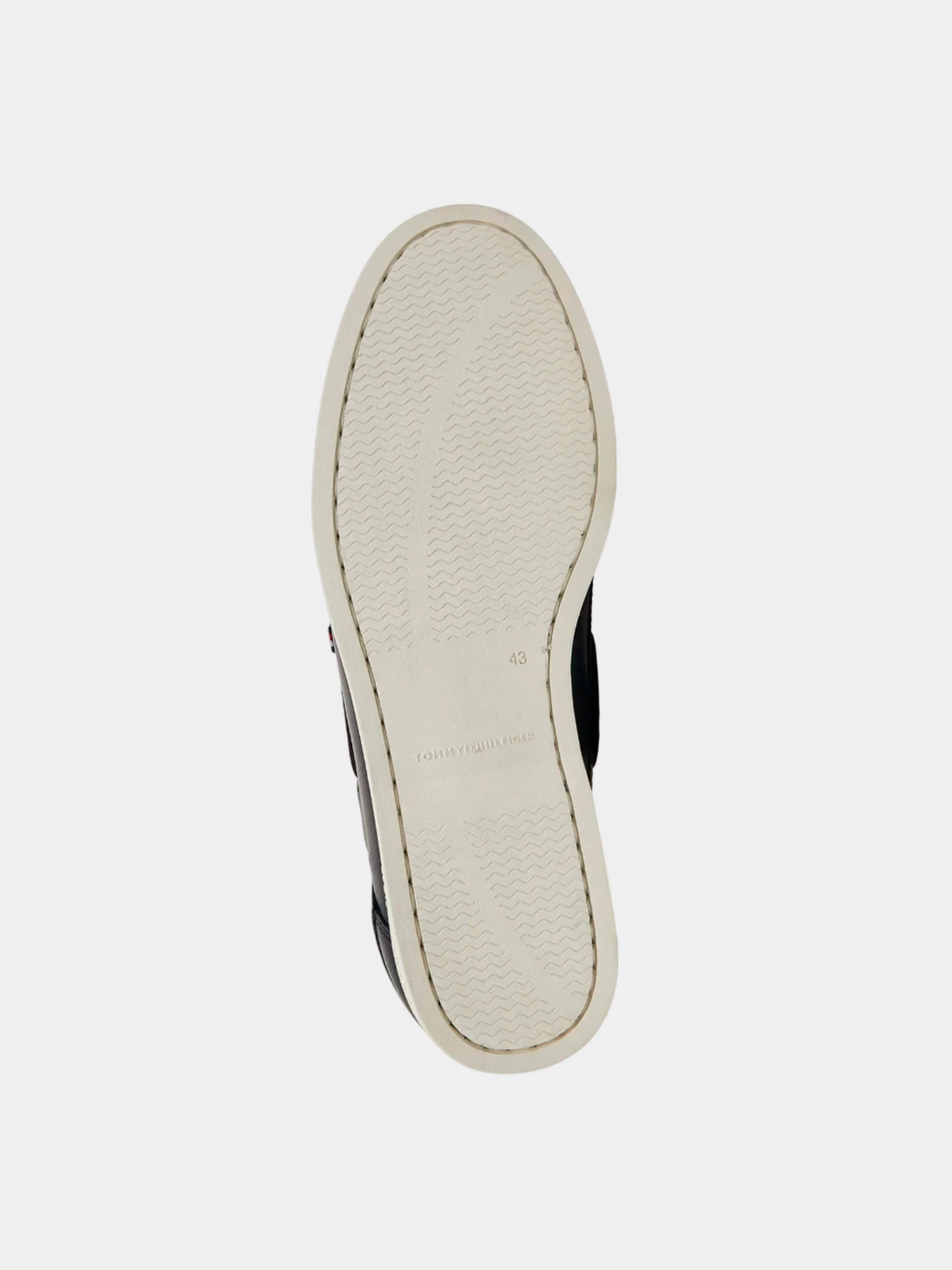 Слипоны и мокасины Tommy Hilfiger модель FM0FM05569-DW5 Слипоны и мокасины Tommy Hilfiger модель FM0FM05569-DW5 Фото