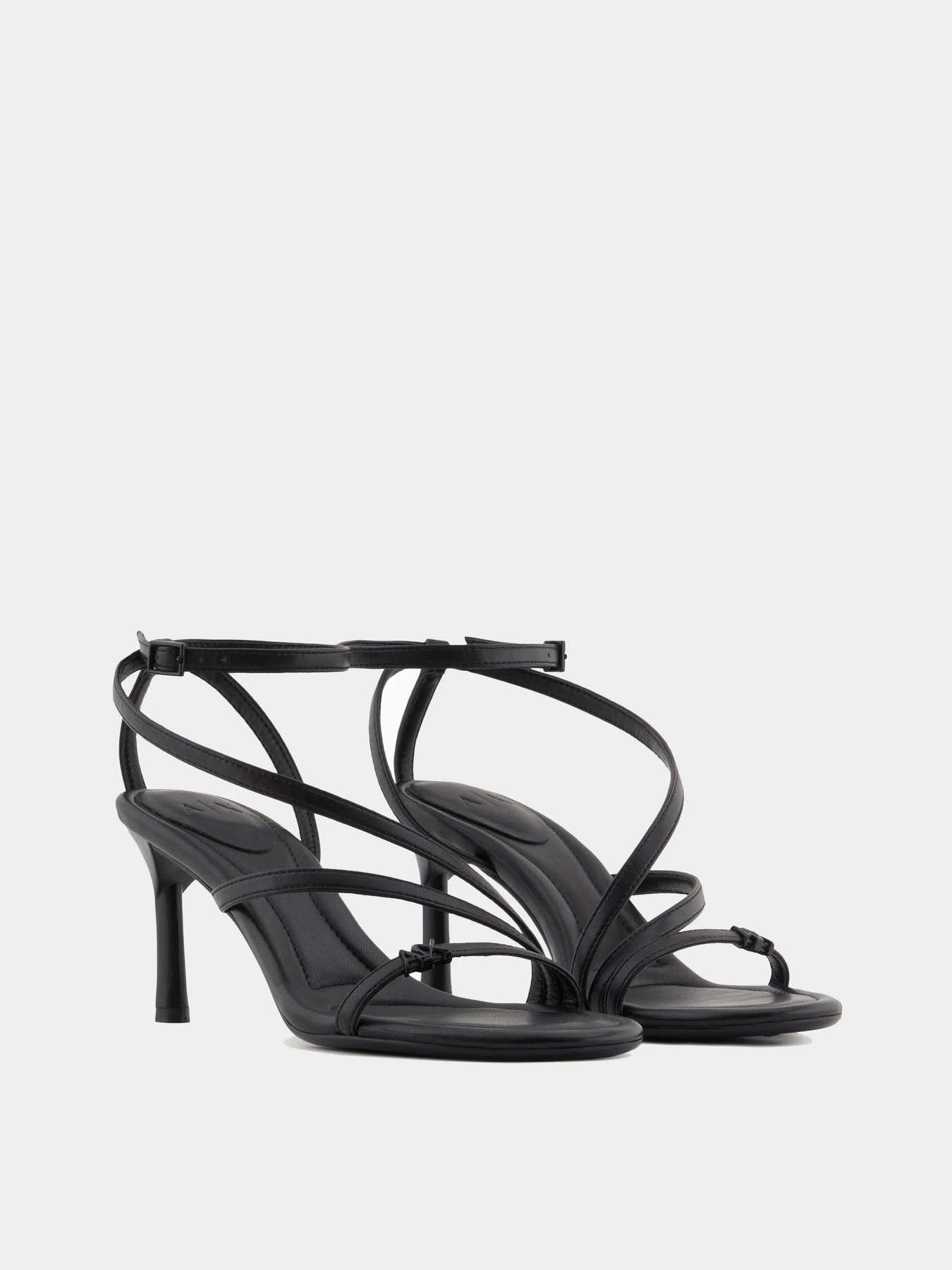 Босоножки Armani Exchange модель XDP058-XV841-00002 Фото