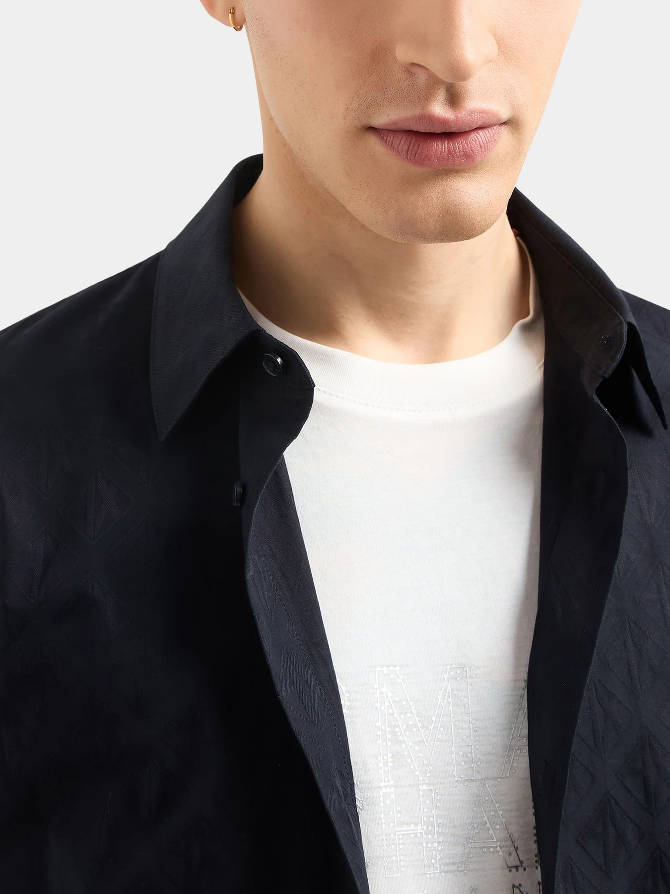 Рубашки Armani Exchange модель XM000197-AF12179-UB101 Рубашки Armani Exchange модель XM000197-AF12179-UB101 Фото