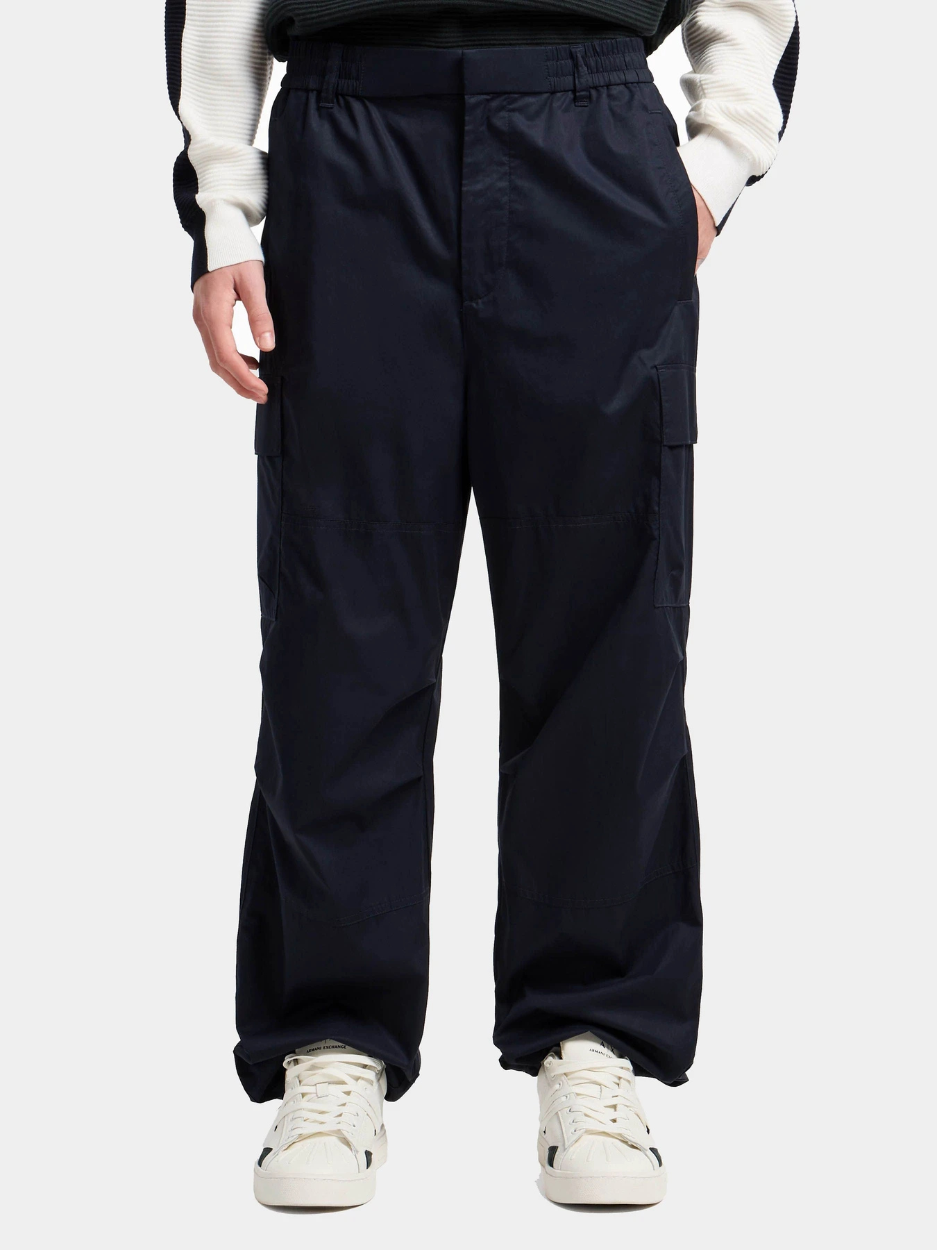 Брюки Armani Exchange модель XM000200-AF11882-UB101 Брюки Armani Exchange модель XM000200-AF11882-UB101 Фото