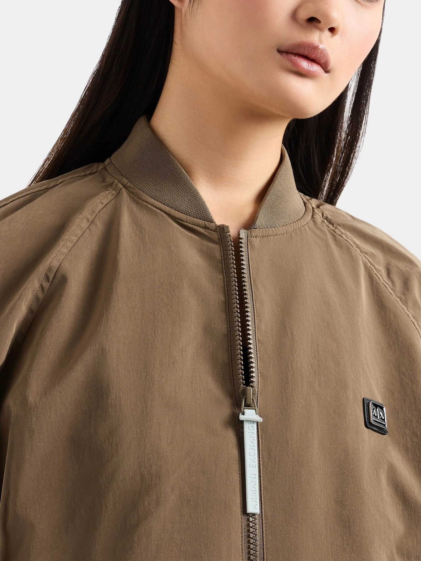 Куртки и дубленки Armani Exchange модель XW000217-AF10853-U6199 Куртки и дубленки Armani Exchange модель XW000217-AF10853-U6199 Фото