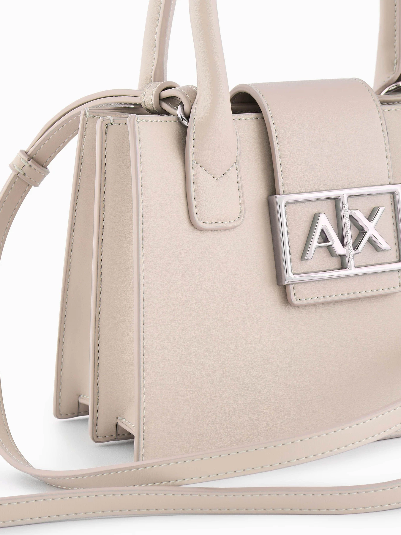 Сумки Armani Exchange модель XW000306-AF12039-U1095 Сумки Armani Exchange модель XW000306-AF12039-U1095 Фото