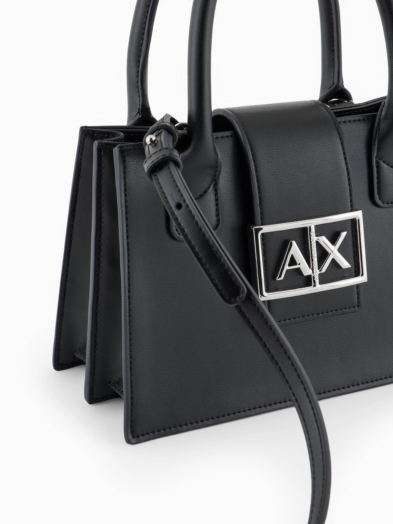 Сумки Armani Exchange модель XW000306-AF12039-UC001 Сумки Armani Exchange модель XW000306-AF12039-UC001 Фото