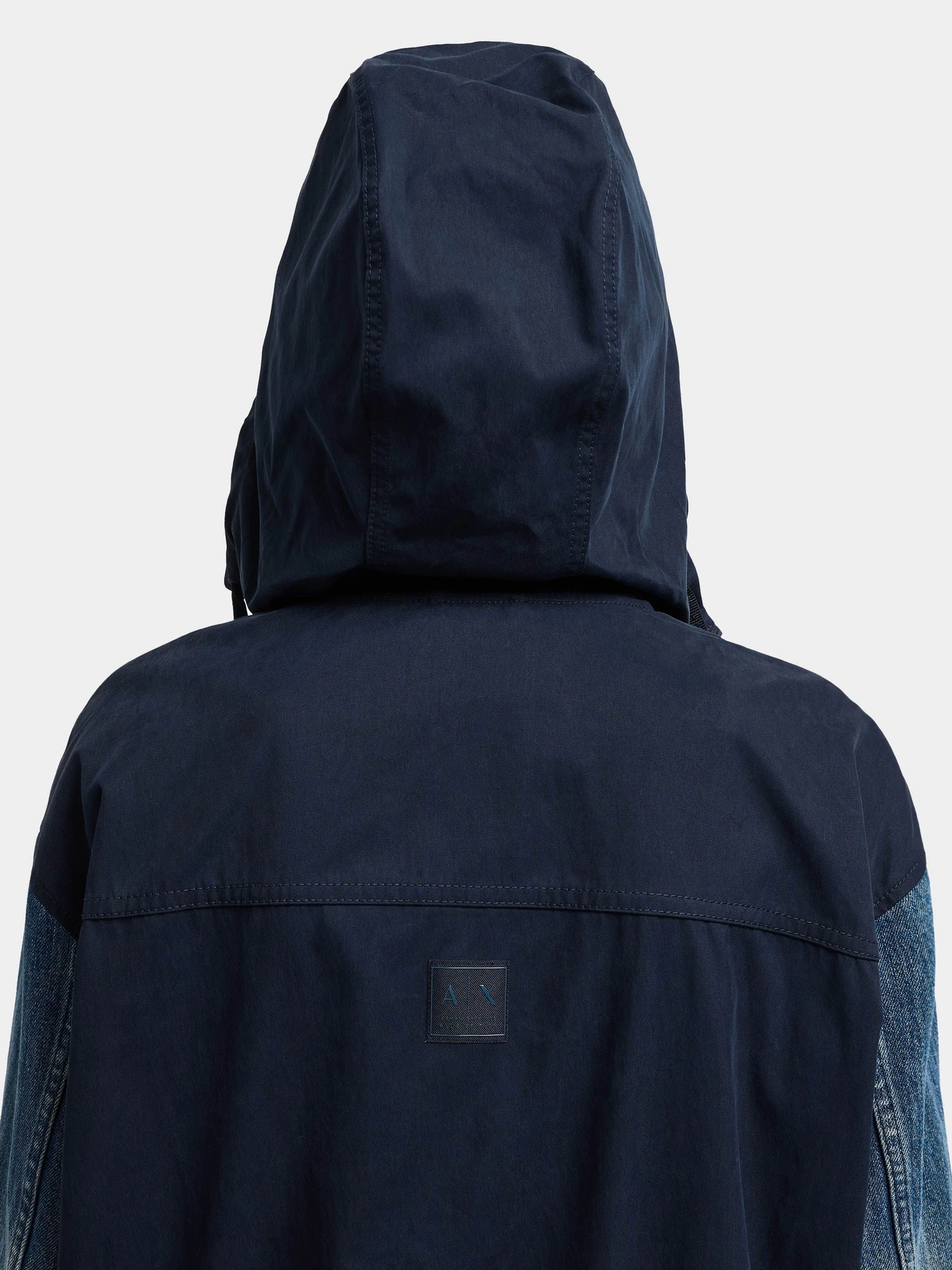 Куртки и дубленки Armani Exchange модель XW000557-AF12845-MB115 Фото