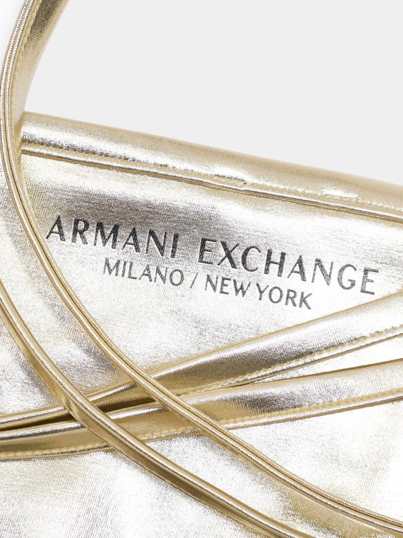 Одежда для пляжа Armani Exchange модель XW000960-AF13946-PZ001 Одежда для пляжа Armani Exchange модель XW000960-AF13946-PZ001 Фото