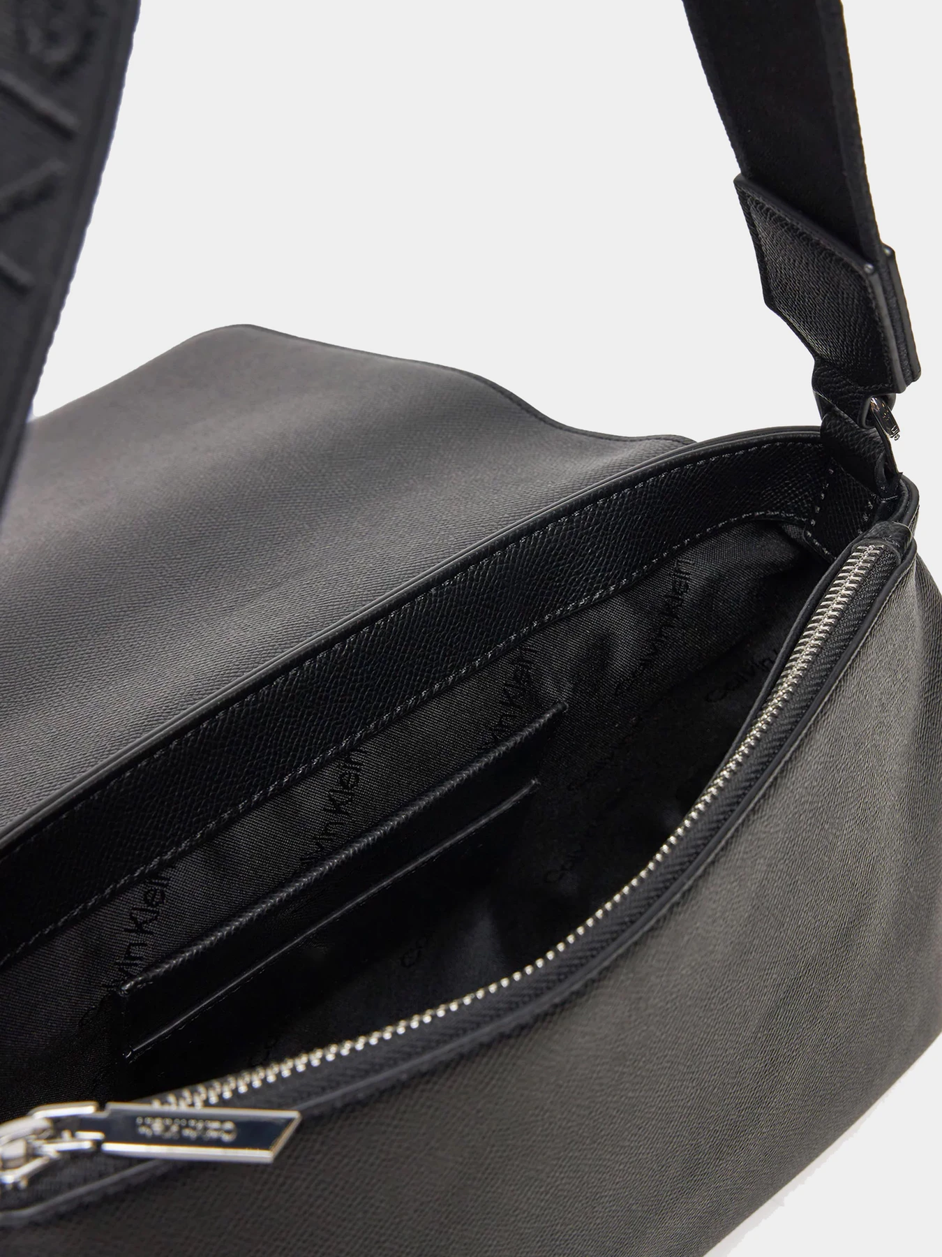 Сумки Calvin Klein модель K60K613085-BEH Фото