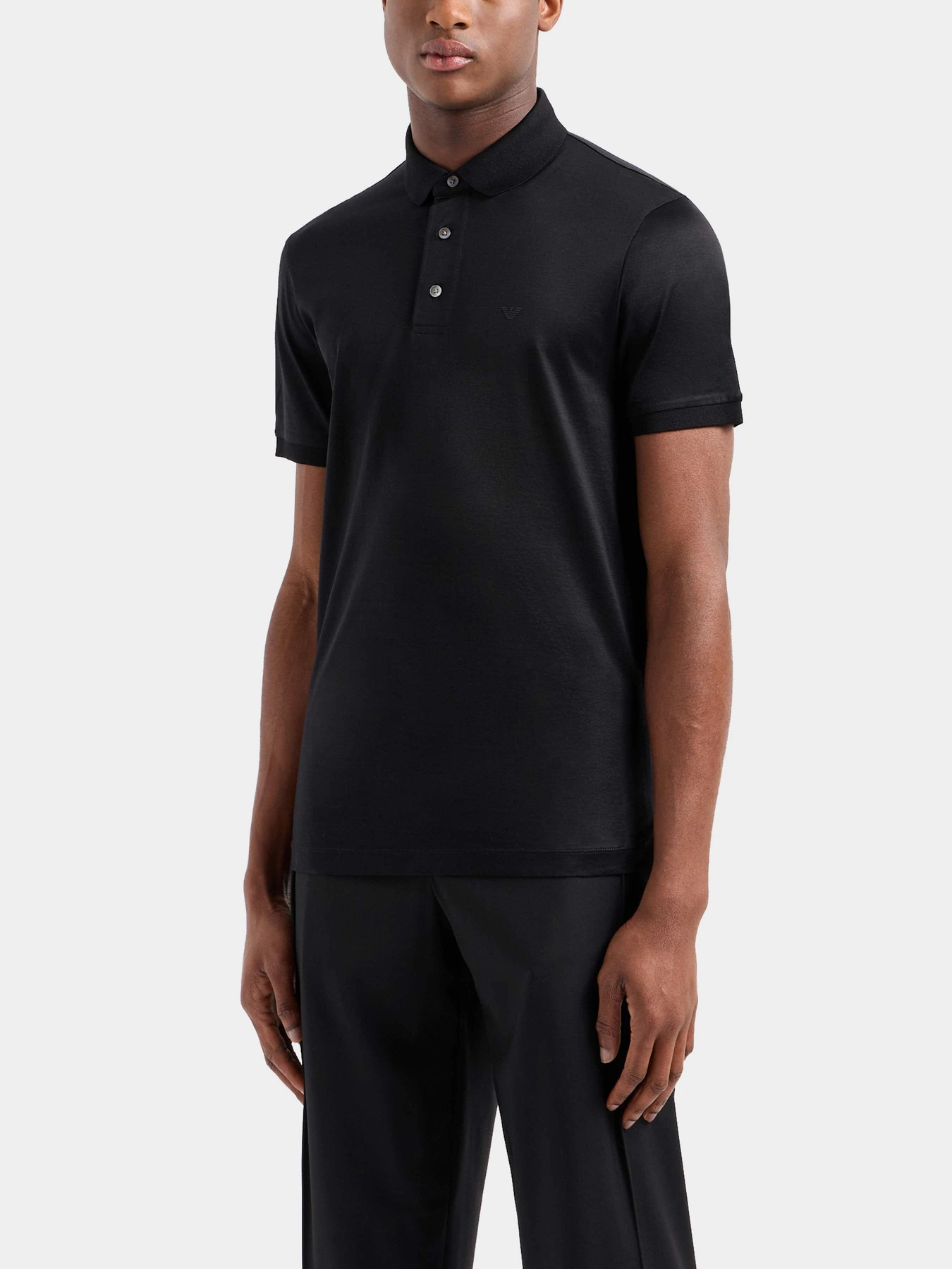 Футболки и поло Emporio Armani модель 8N1F96-1JUVZ-0999 Футболки и поло Emporio Armani модель 8N1F96-1JUVZ-0999 Фото