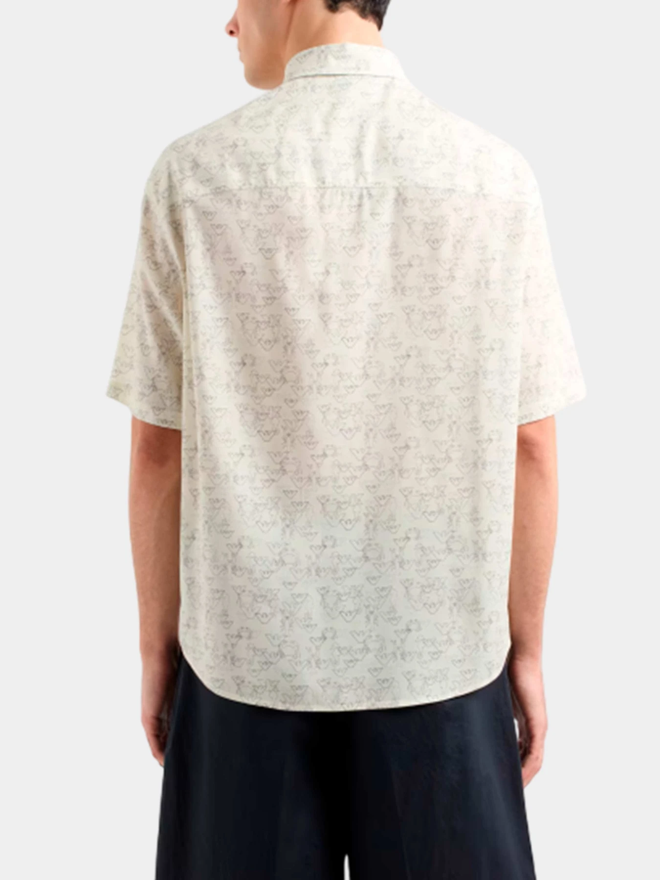 Рубашки Emporio Armani модель EM001535-AF14214-MB046 Рубашки Emporio Armani модель EM001535-AF14214-MB046 Фото