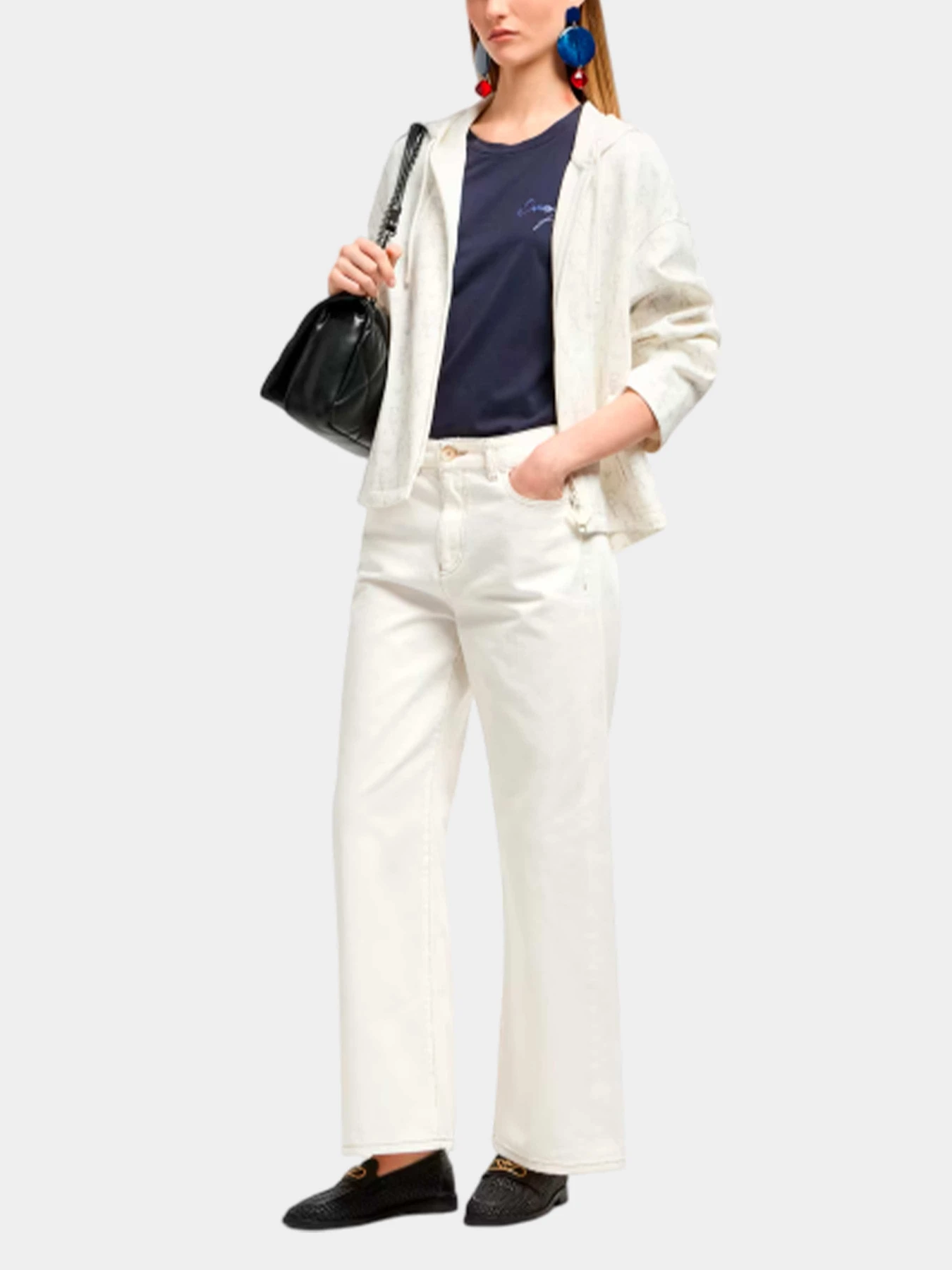 Куртки и дубленки Emporio Armani модель EW001026-AF10002-F0009 Фото
