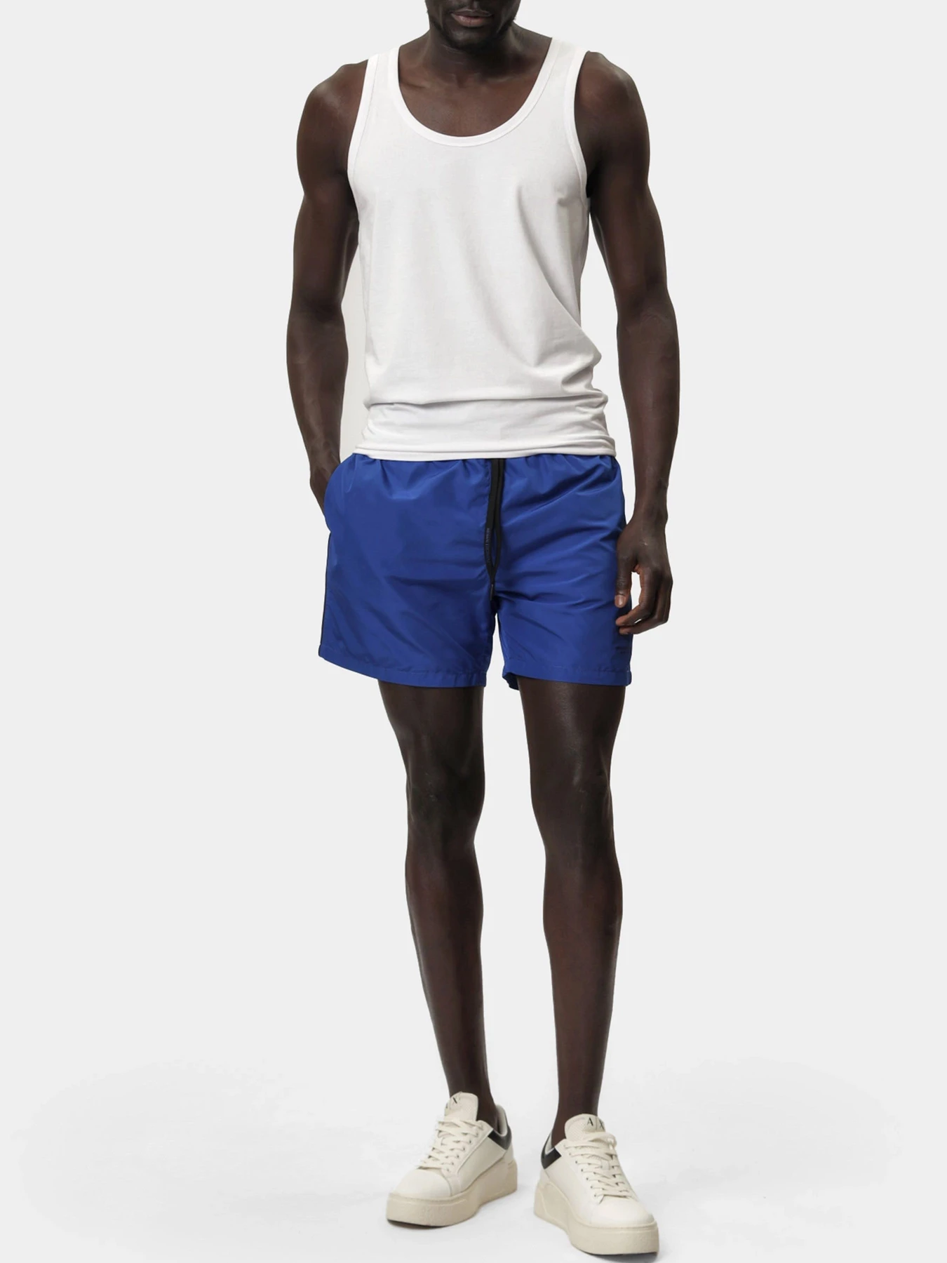 Одежда для пляжа Armani Exchange модель 953035-CC630-UB088 Одежда для пляжа Armani Exchange модель 953035-CC630-UB088 Фото