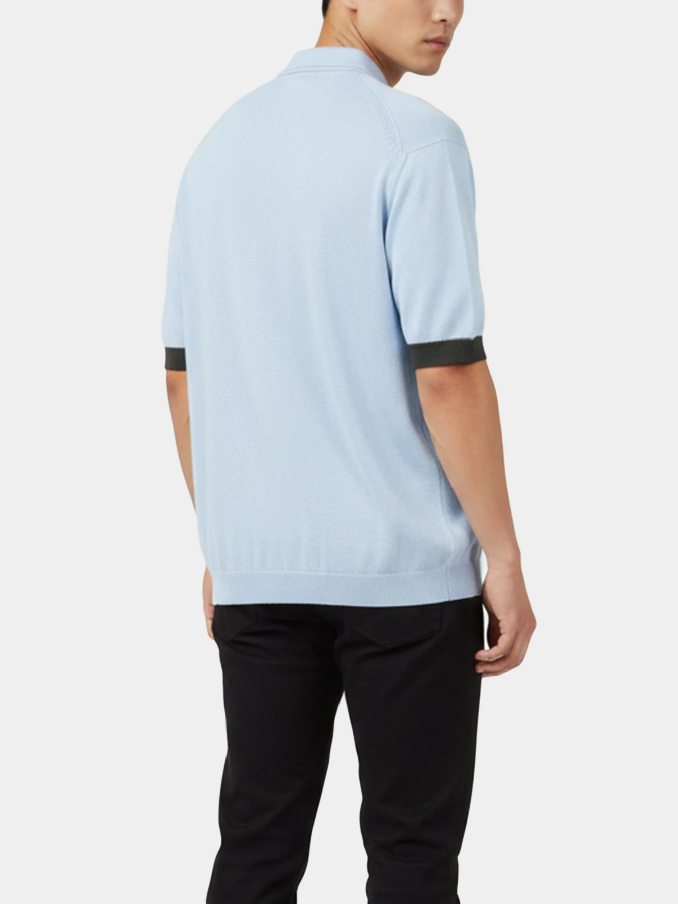 Футболки и поло Armani Exchange модель XM000709-AF12935-U9360 Футболки и поло Armani Exchange модель XM000709-AF12935-U9360 Фото