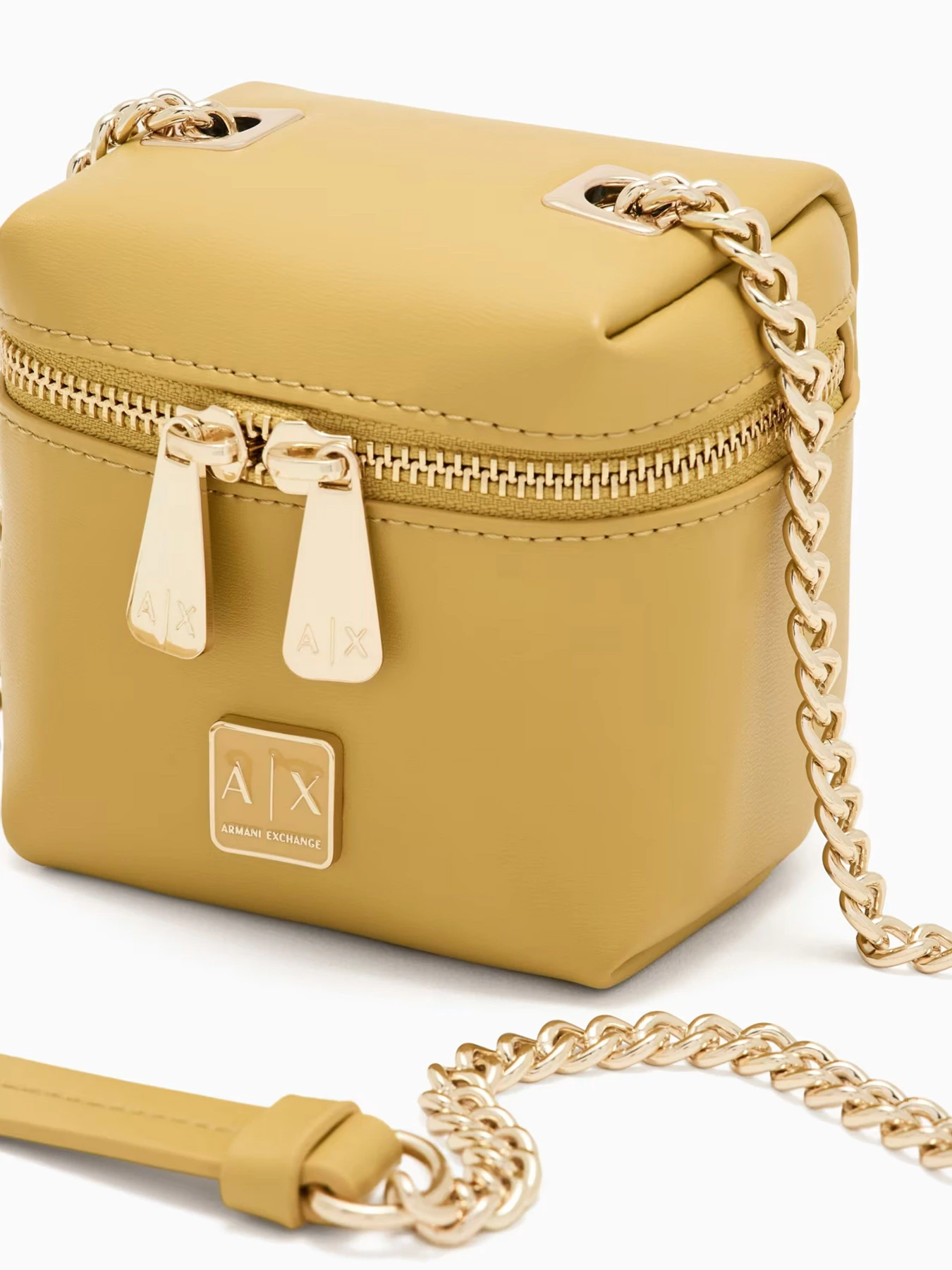 Сумки Armani Exchange модель XW000332-AF12153-U2159 Фото