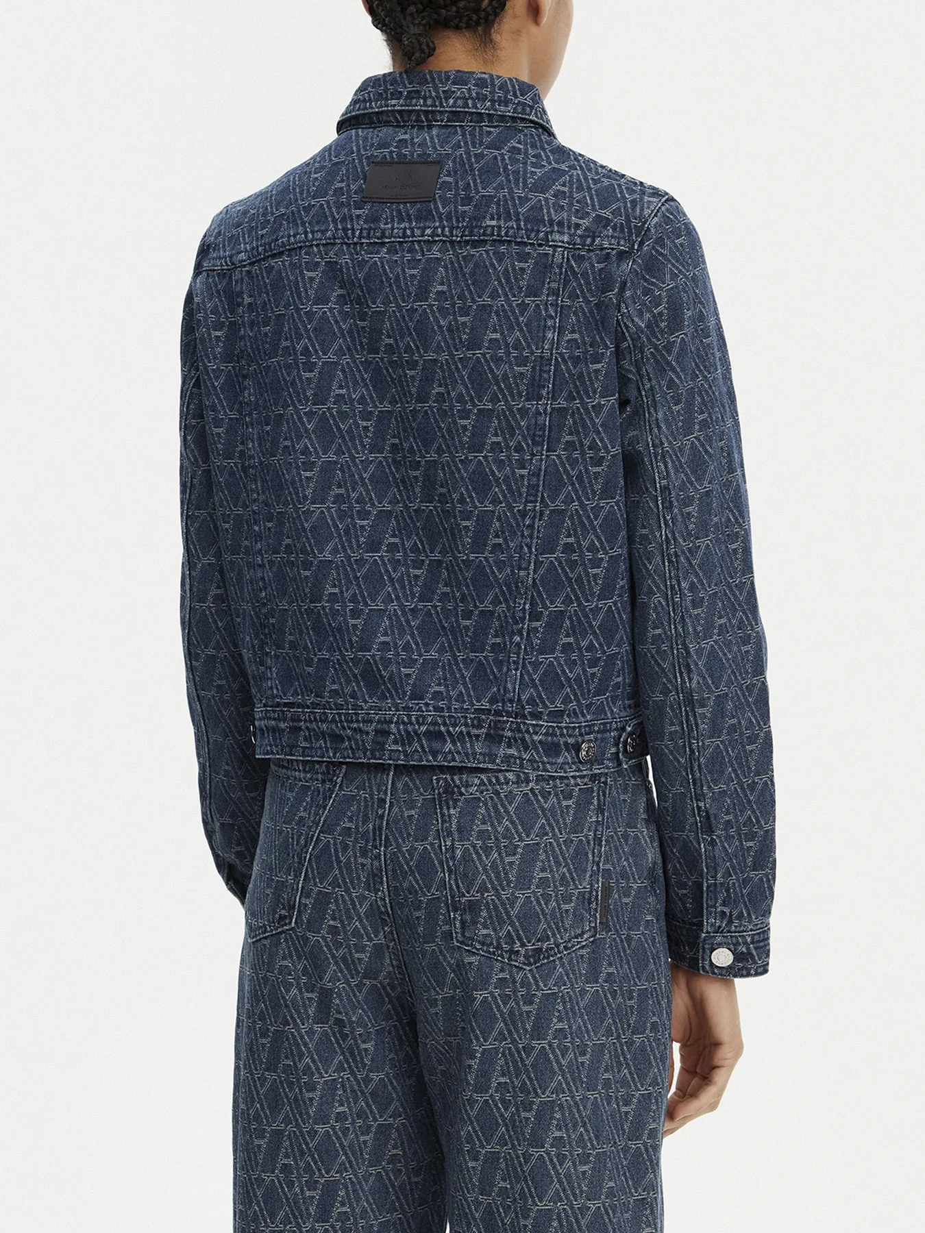 Куртки и дубленки Armani Exchange модель XW000556-AF12844-FB055 Куртки и дубленки Armani Exchange модель XW000556-AF12844-FB055 Фото