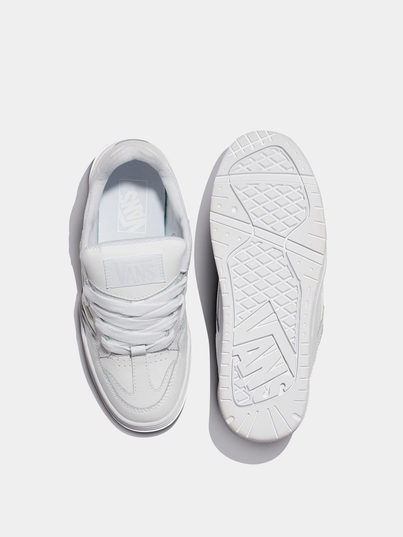 Кроссовки Vans модель VN000D1HWWW1 Фото