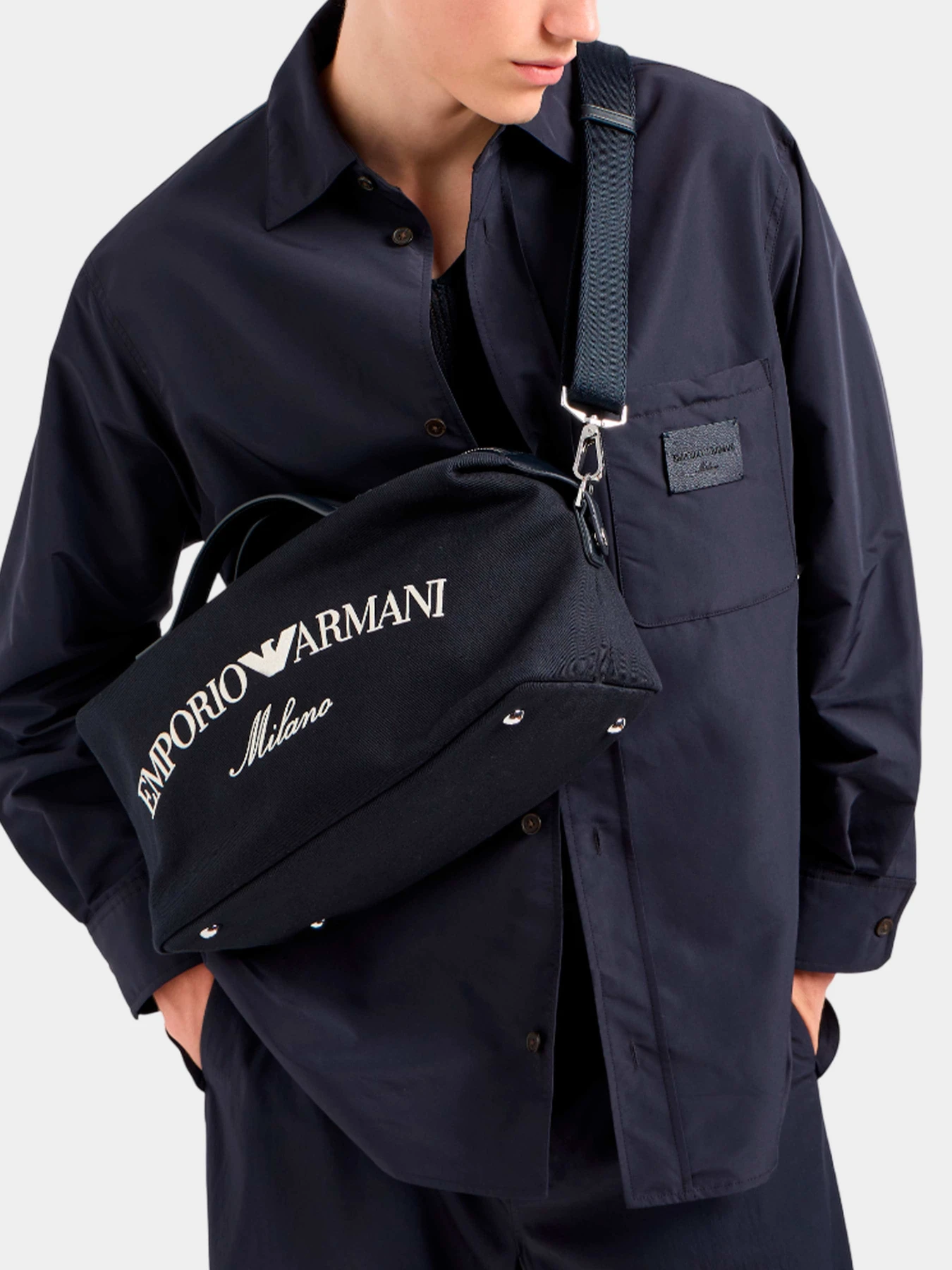 Сумки Emporio Armani модель EM001618-AF14671-UB118 Фото