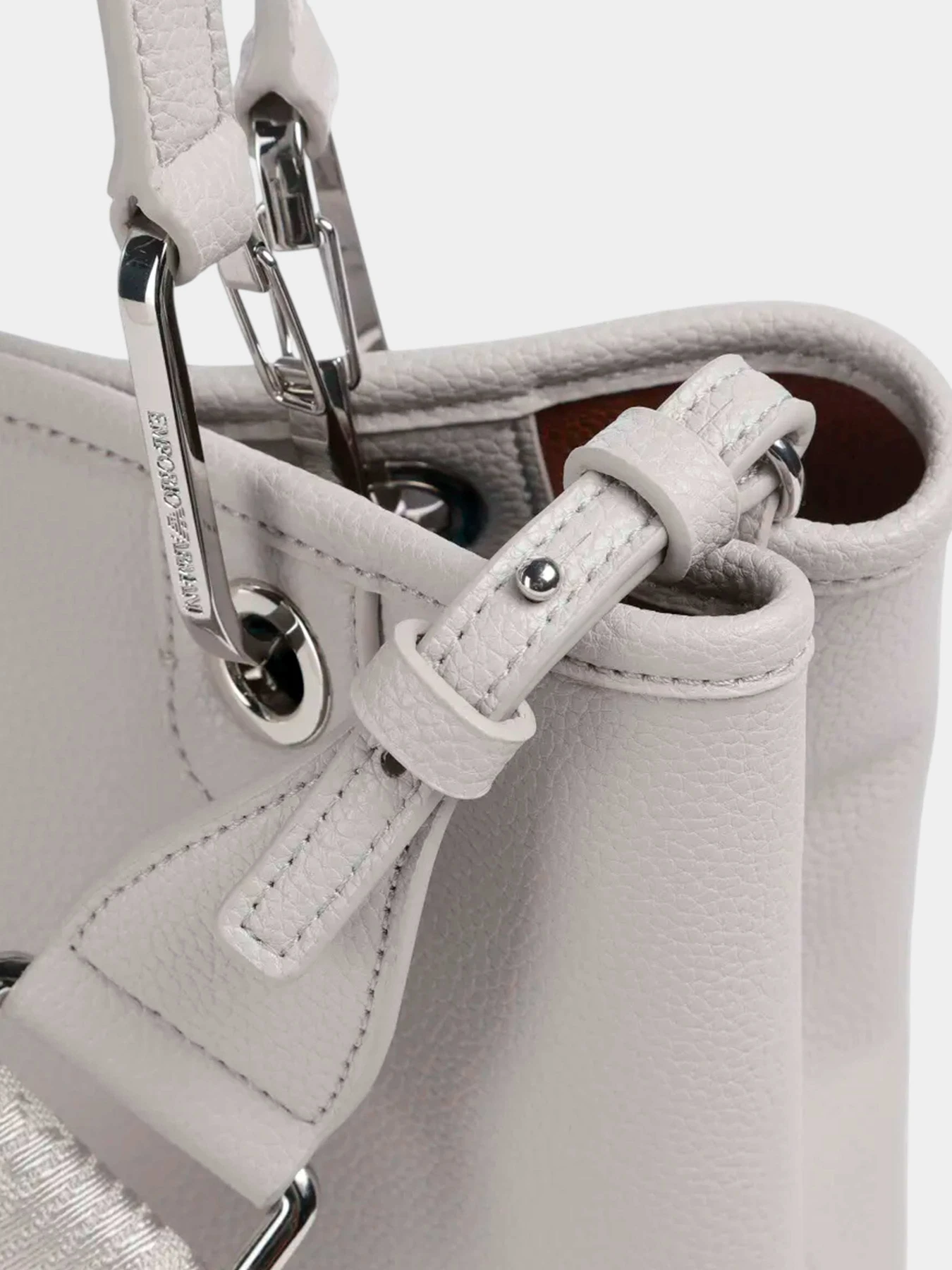 Сумки Emporio Armani модель EW000362-AF12036-M8118 Сумки Emporio Armani модель EW000362-AF12036-M8118 Фото