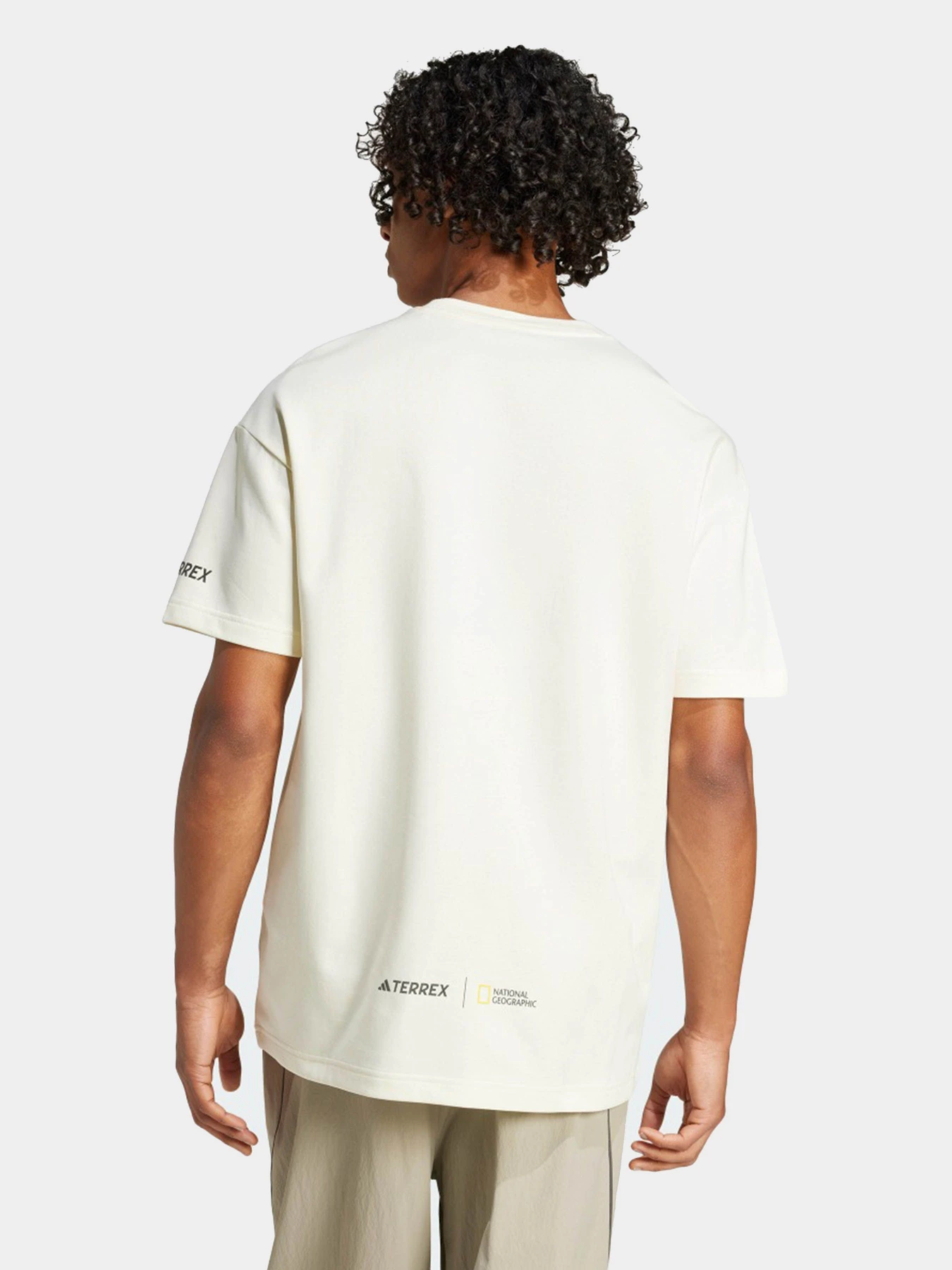 Футболки и поло Adidas модель JD5962 Футболки и поло Adidas модель JD5962 Фото