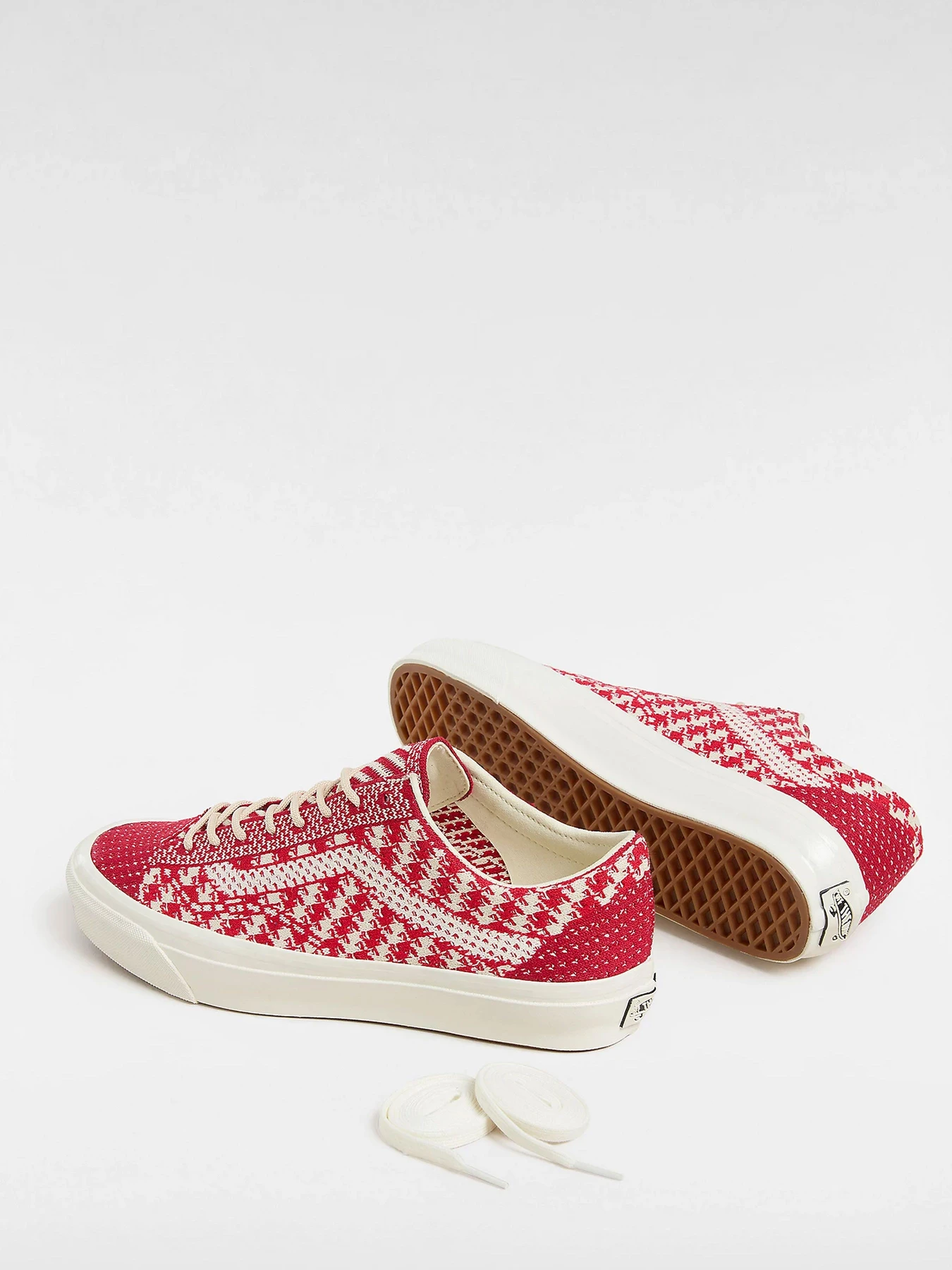 Кеды Vans модель VN000D8HESW1 Кеды Vans модель VN000D8HESW1 Фото