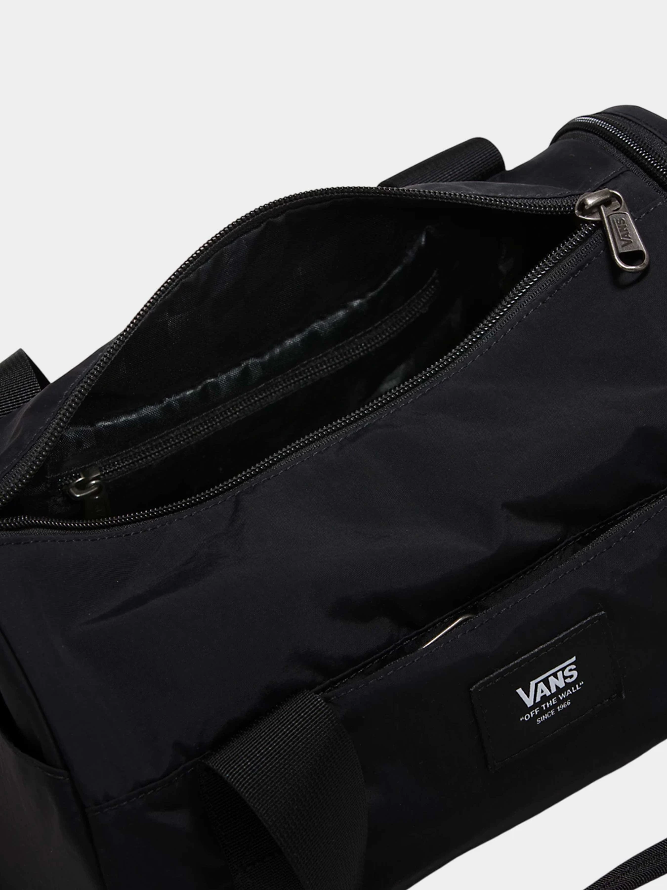 Сумки Vans модель VN000MNSBLK1 Сумки Vans модель VN000MNSBLK1 Фото