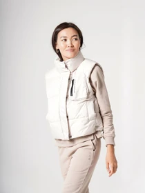 Худи и свитшоты GLOBAL NOMADS модель W_VEST_2 Фото