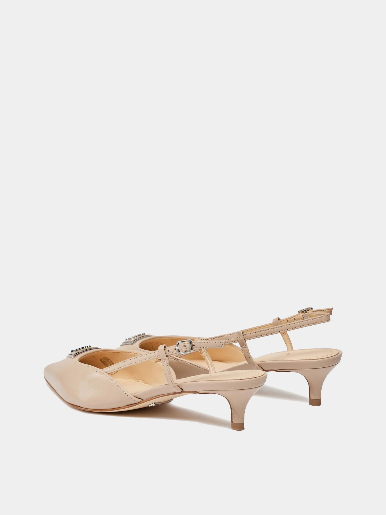Туфли и лоферы GUESS модель FLPJES-LEA05-TAUPE Туфли и лоферы GUESS модель FLPJES-LEA05-TAUPE Фото