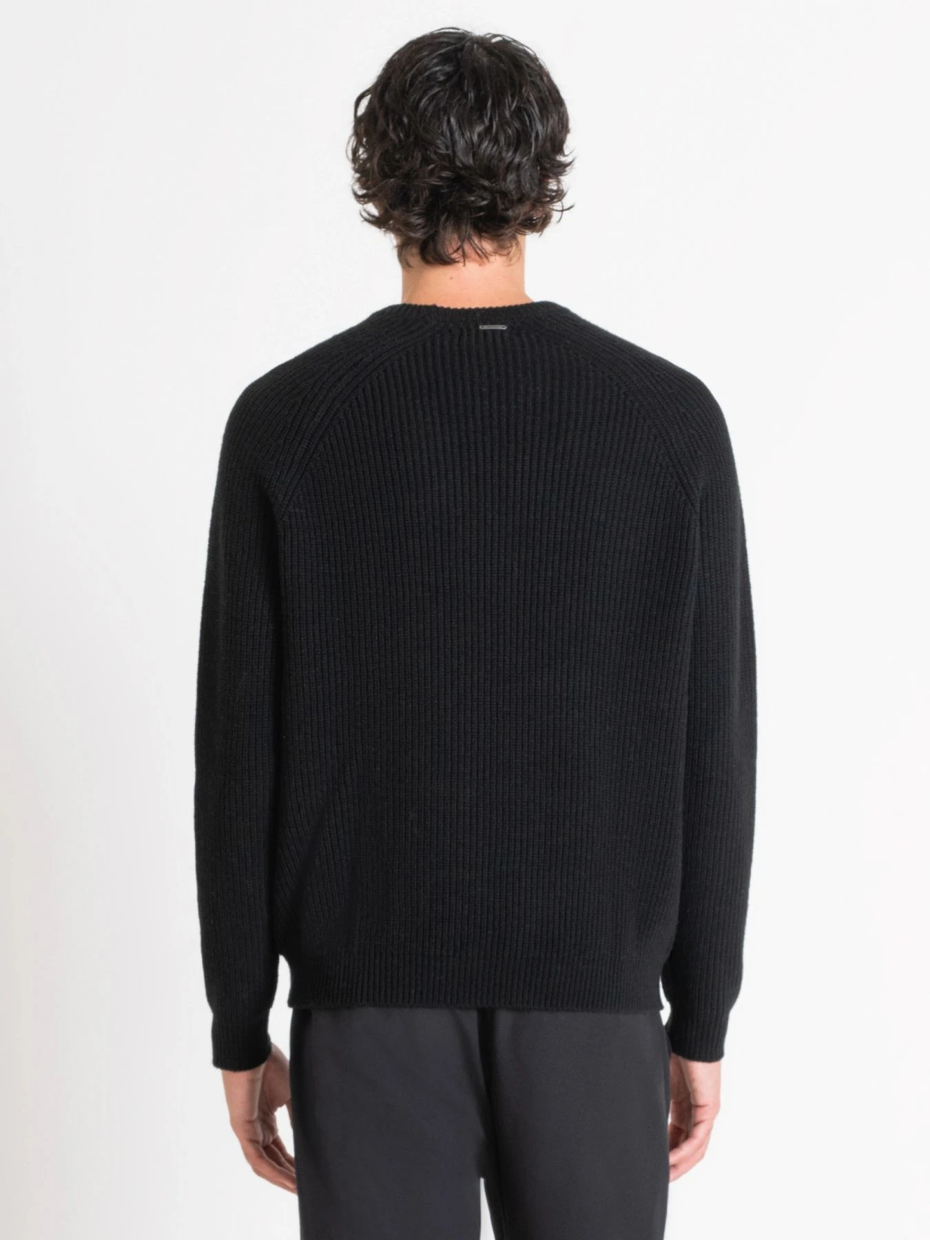 Худи и свитшоты Antony Morato модель MMSW01487-YA400146-9000 Фото