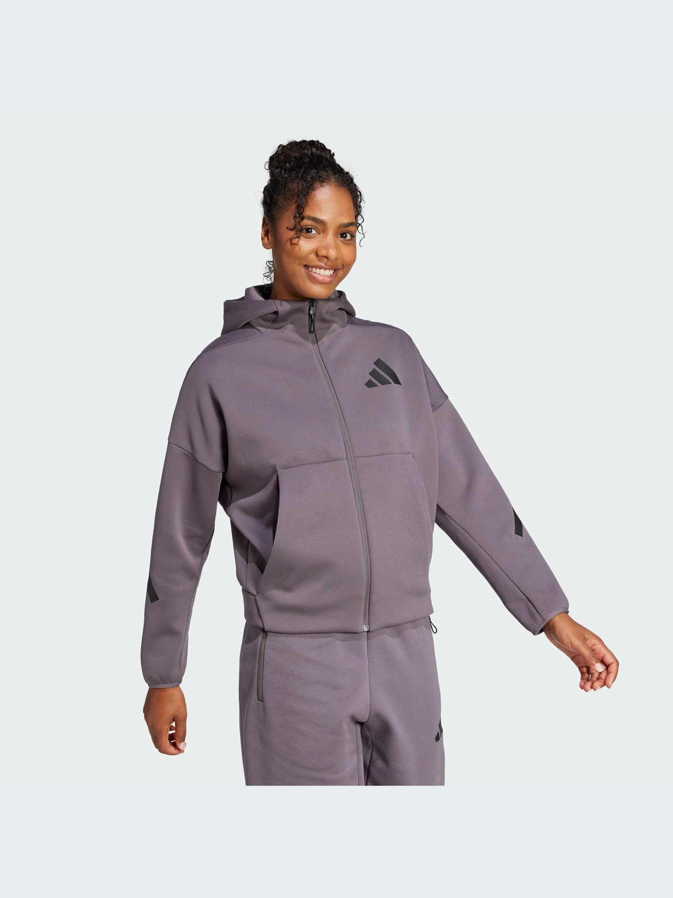 Худи и свитшоты Adidas ZNE модель JD5985-KZ Худи и свитшоты Adidas ZNE модель JD5985-KZ Фото