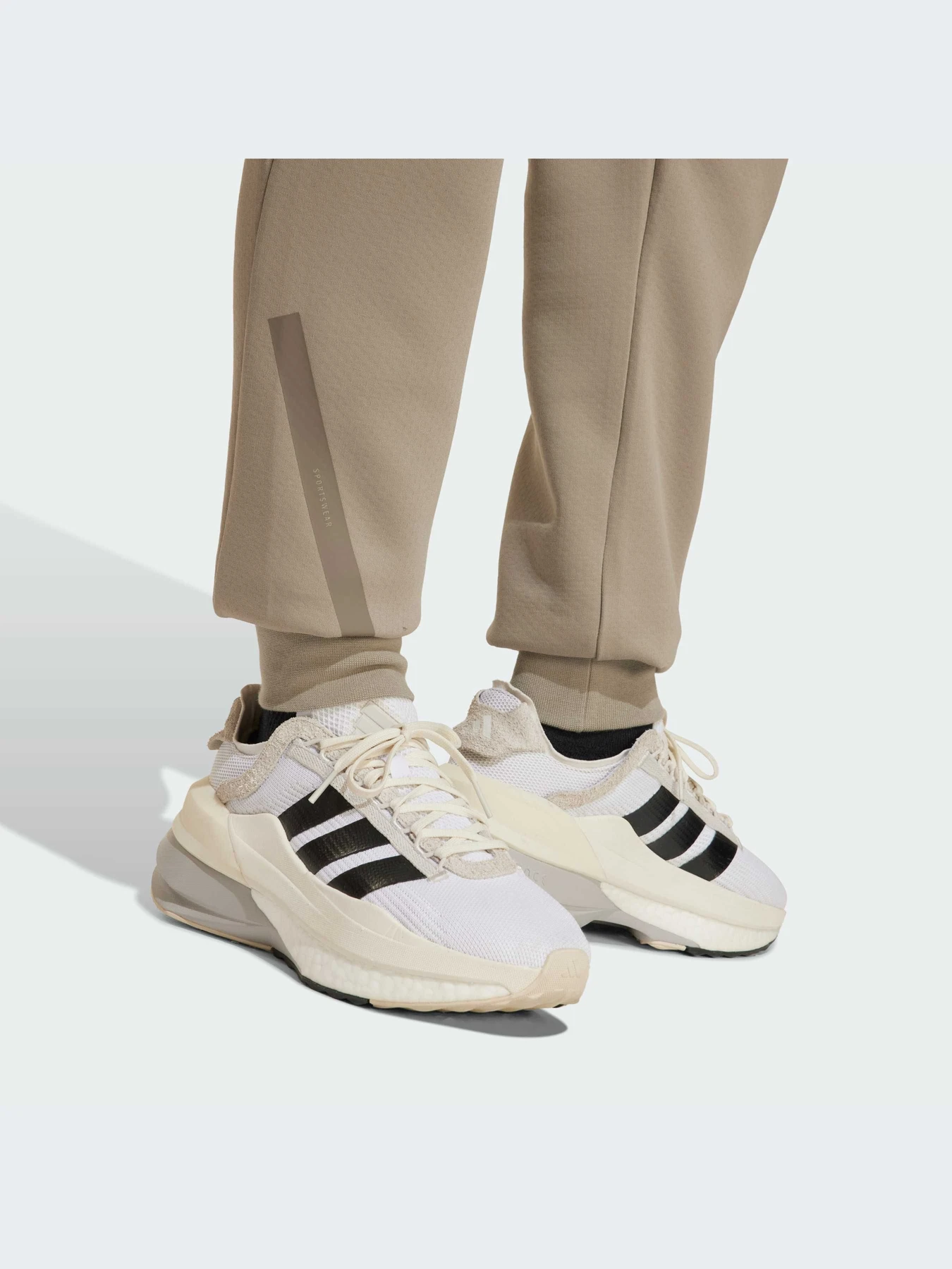 Брюки Adidas ZNE модель JD0007-KZ Брюки Adidas ZNE модель JD0007-KZ Фото