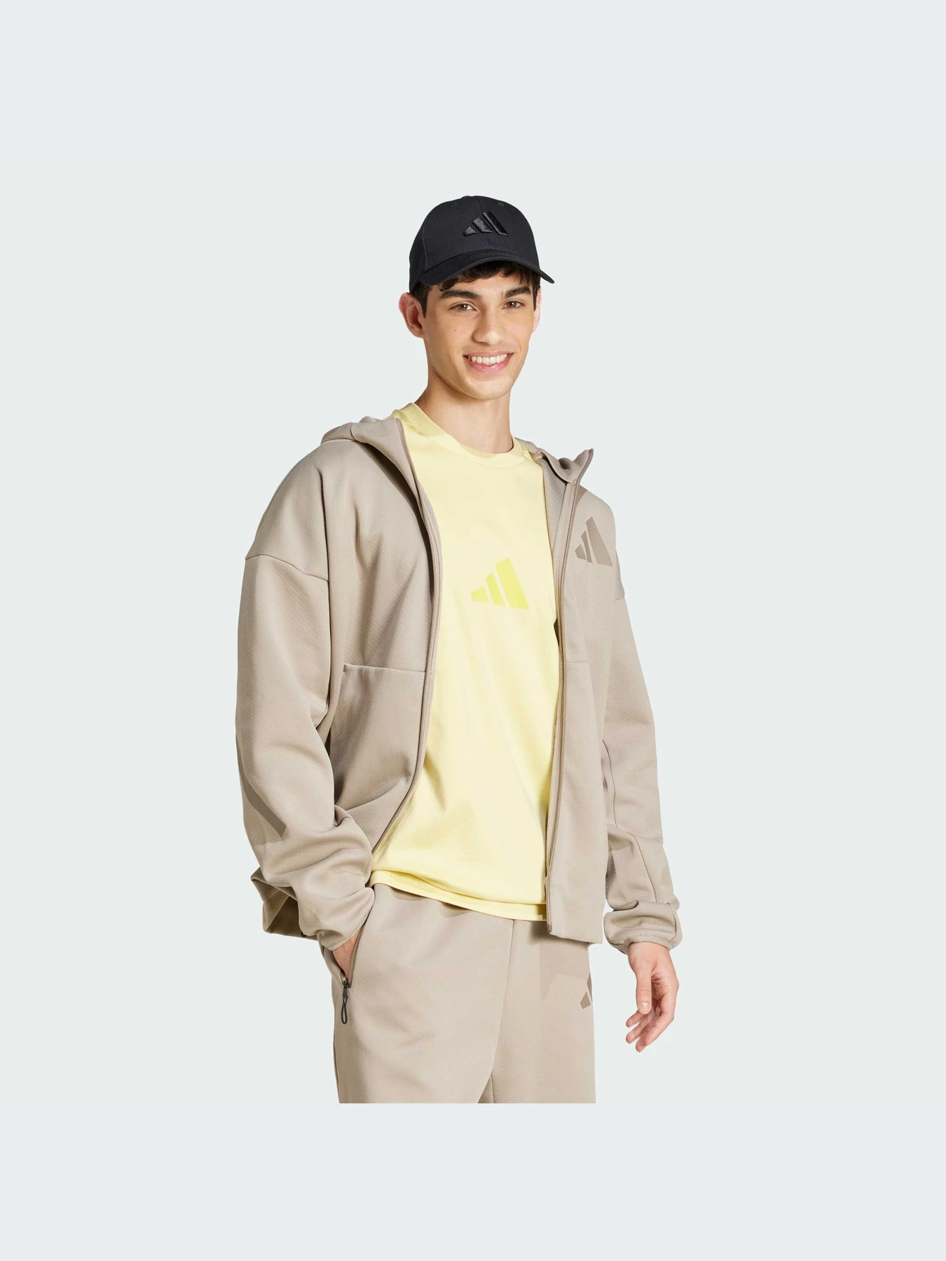 Худи и свитшоты Adidas ZNE модель JC5495-KZ Худи и свитшоты Adidas ZNE модель JC5495-KZ Фото