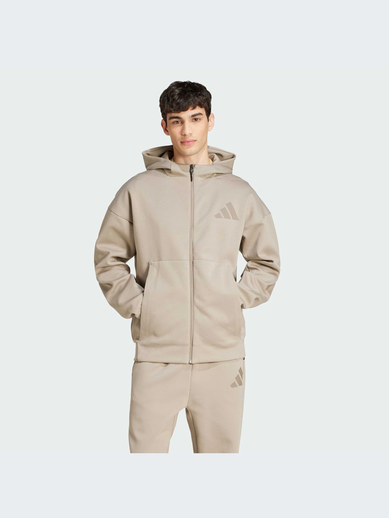 Худи и свитшоты Adidas ZNE модель JC5495-KZ Худи и свитшоты Adidas ZNE модель JC5495-KZ Фото