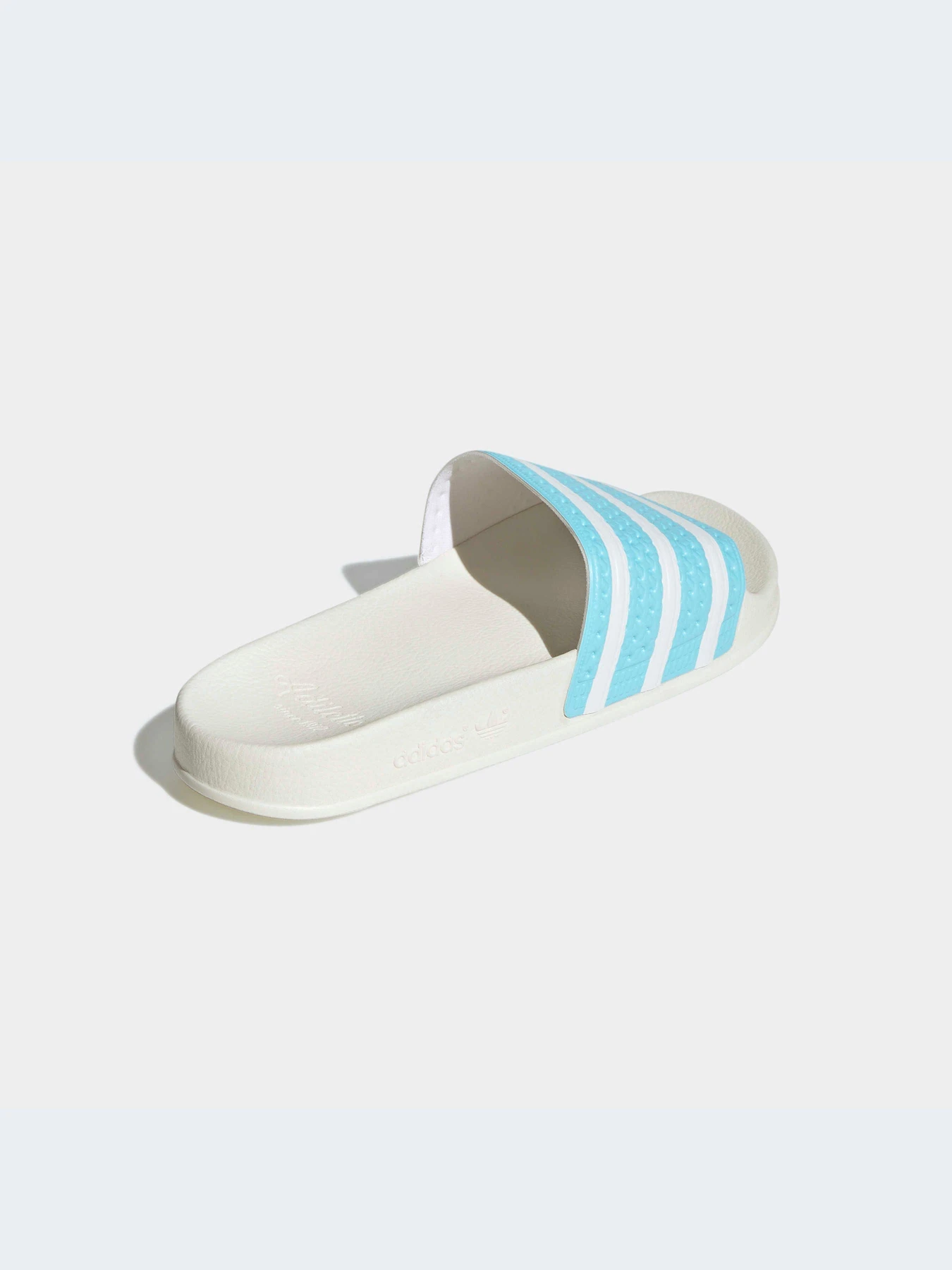 Шлёпанцы Adidas Adilette модель GY2098-KZ Шлёпанцы Adidas Adilette модель GY2098-KZ Фото