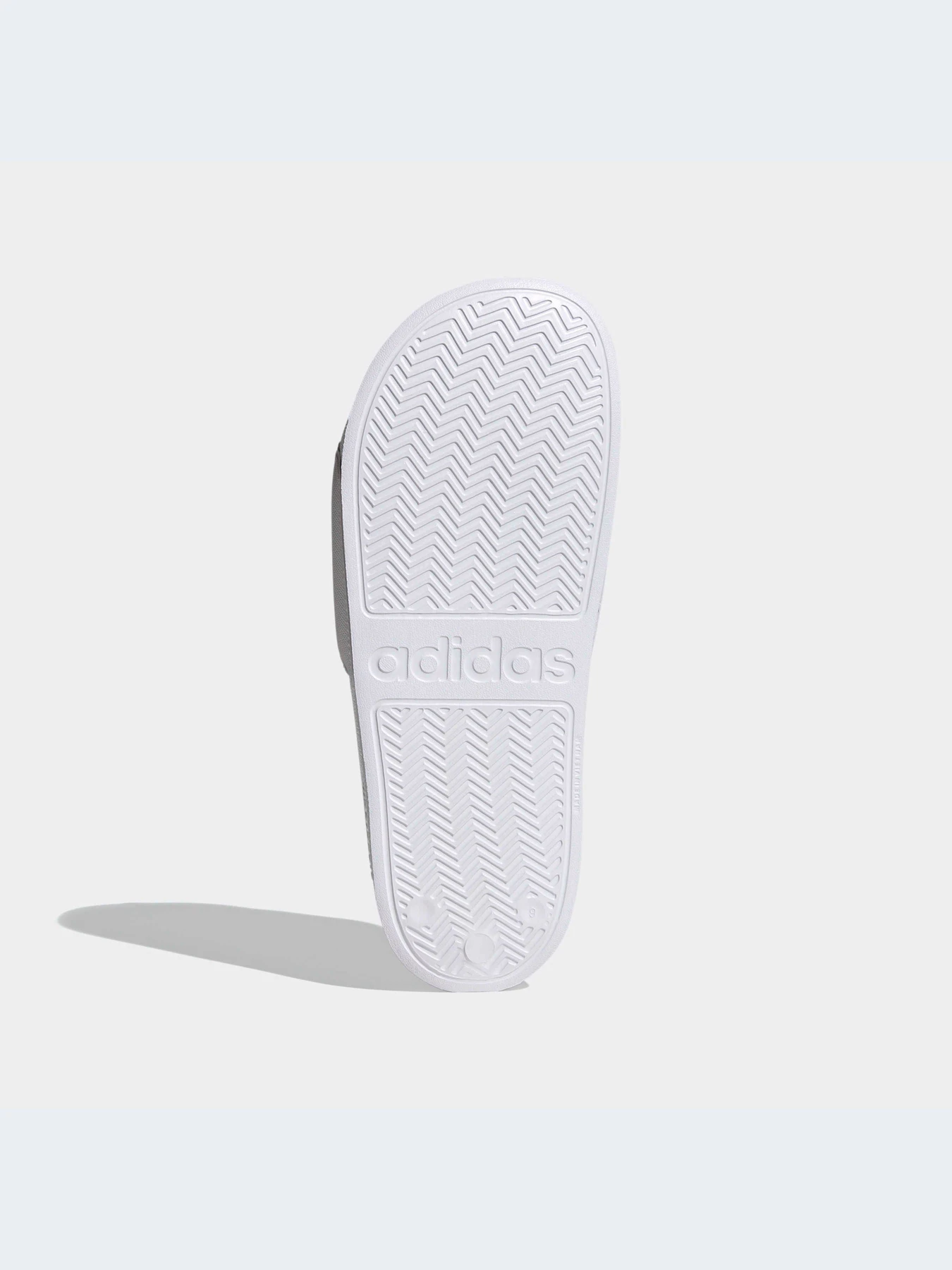 Шлёпанцы Adidas Adilette модель GZ3775-KZ Шлёпанцы Adidas Adilette модель GZ3775-KZ Фото