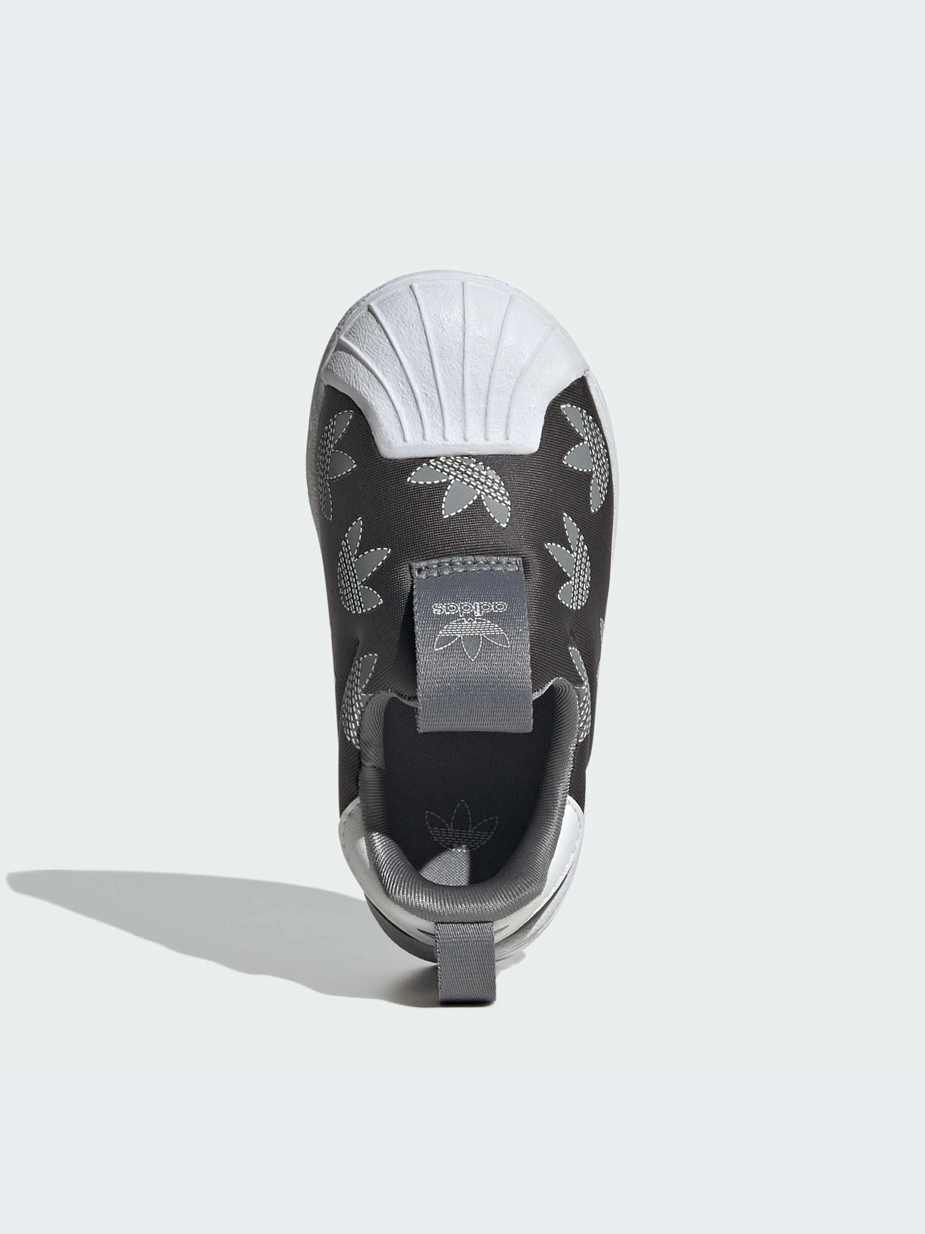 Кроссовки Adidas Superstar модель IF3588-KZ Кроссовки Adidas Superstar модель IF3588-KZ Фото
