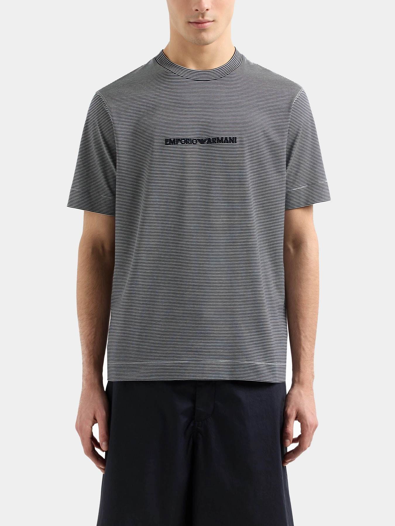 Футболки и поло Emporio Armani модель EM000824-AF12927-F0088 Футболки и поло Emporio Armani модель EM000824-AF12927-F0088 Фото
